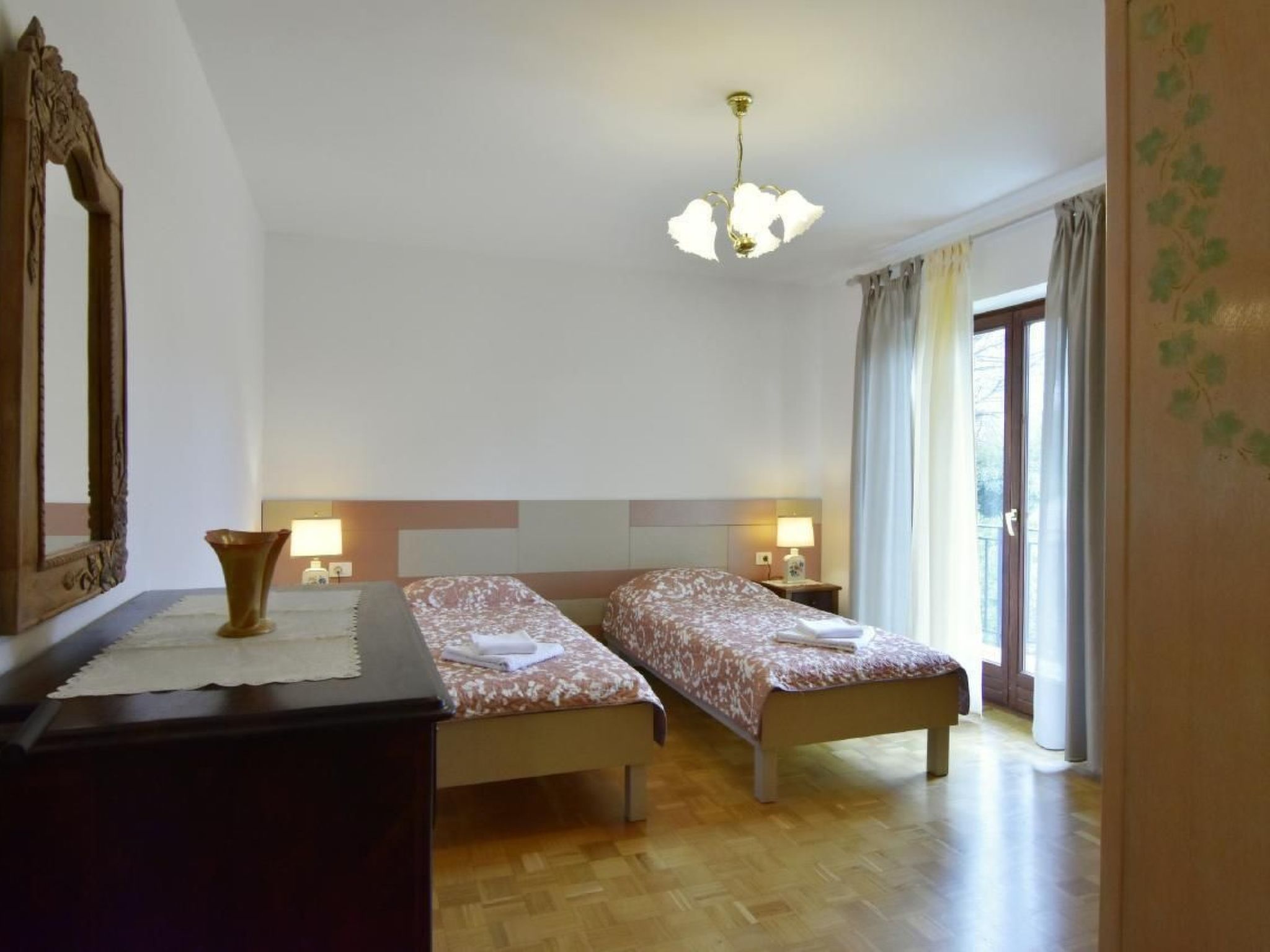 Wohnung in Valica mit Großem Garten-Image-tags.info