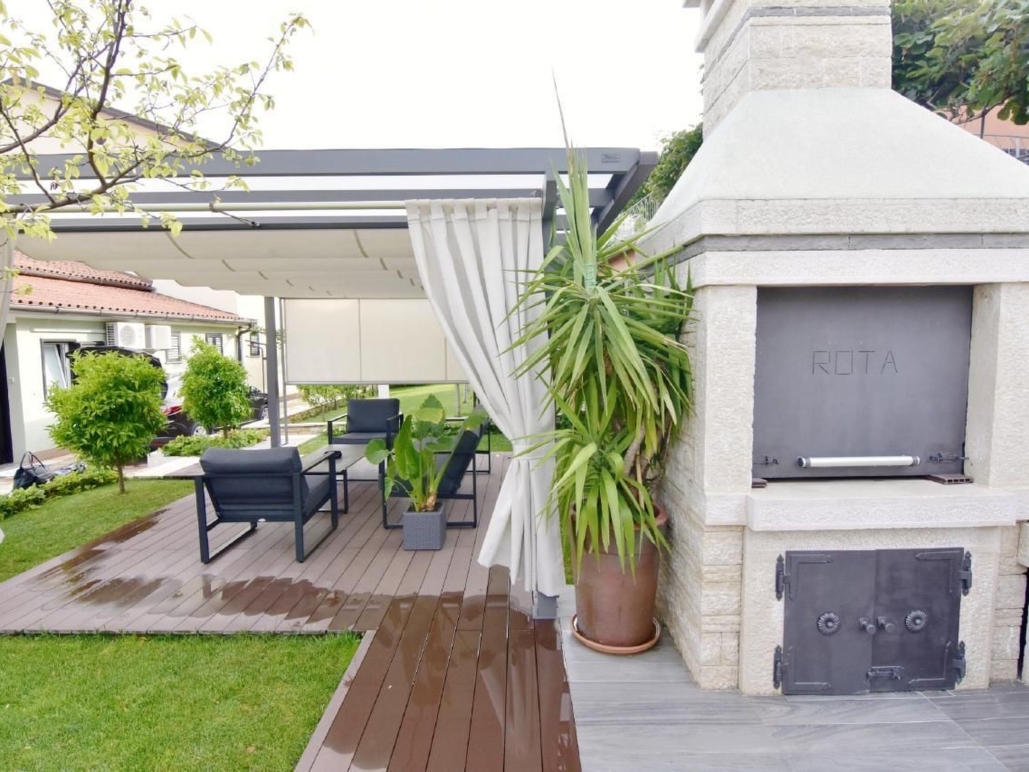 Wohnung in Umag mit Privatem Grill-Image-tags.info