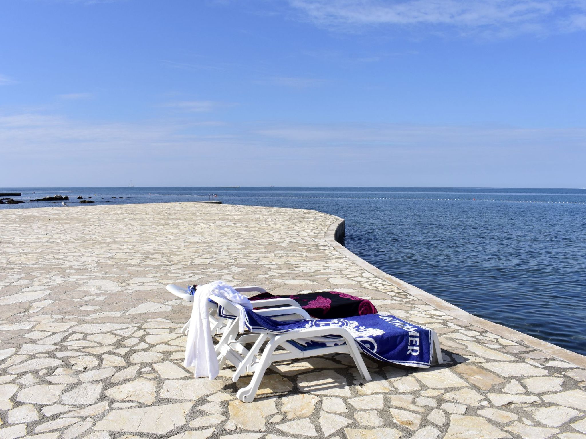 Elizabeta-Image-tags.info