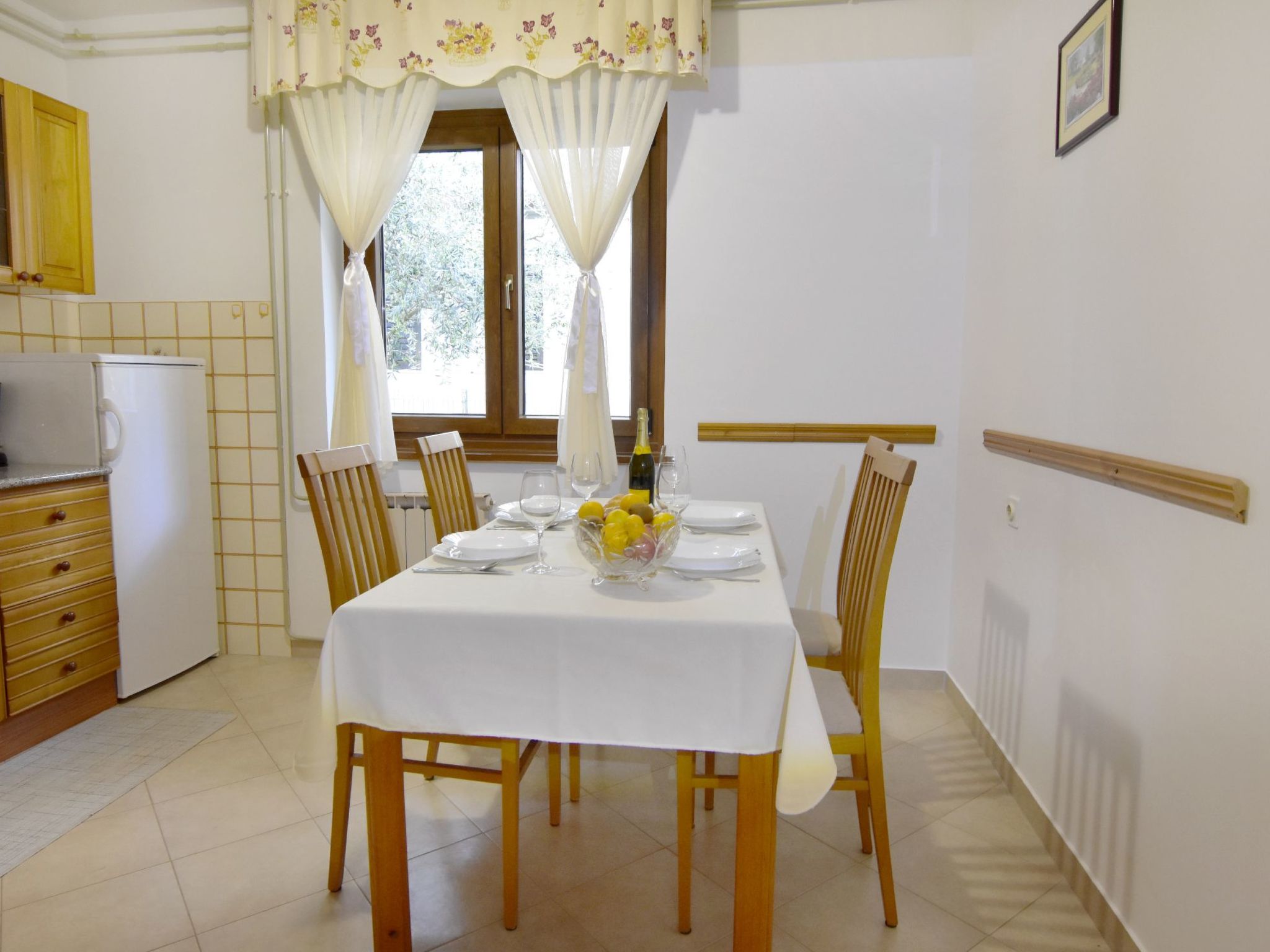 LINO B4-Image-tags.info