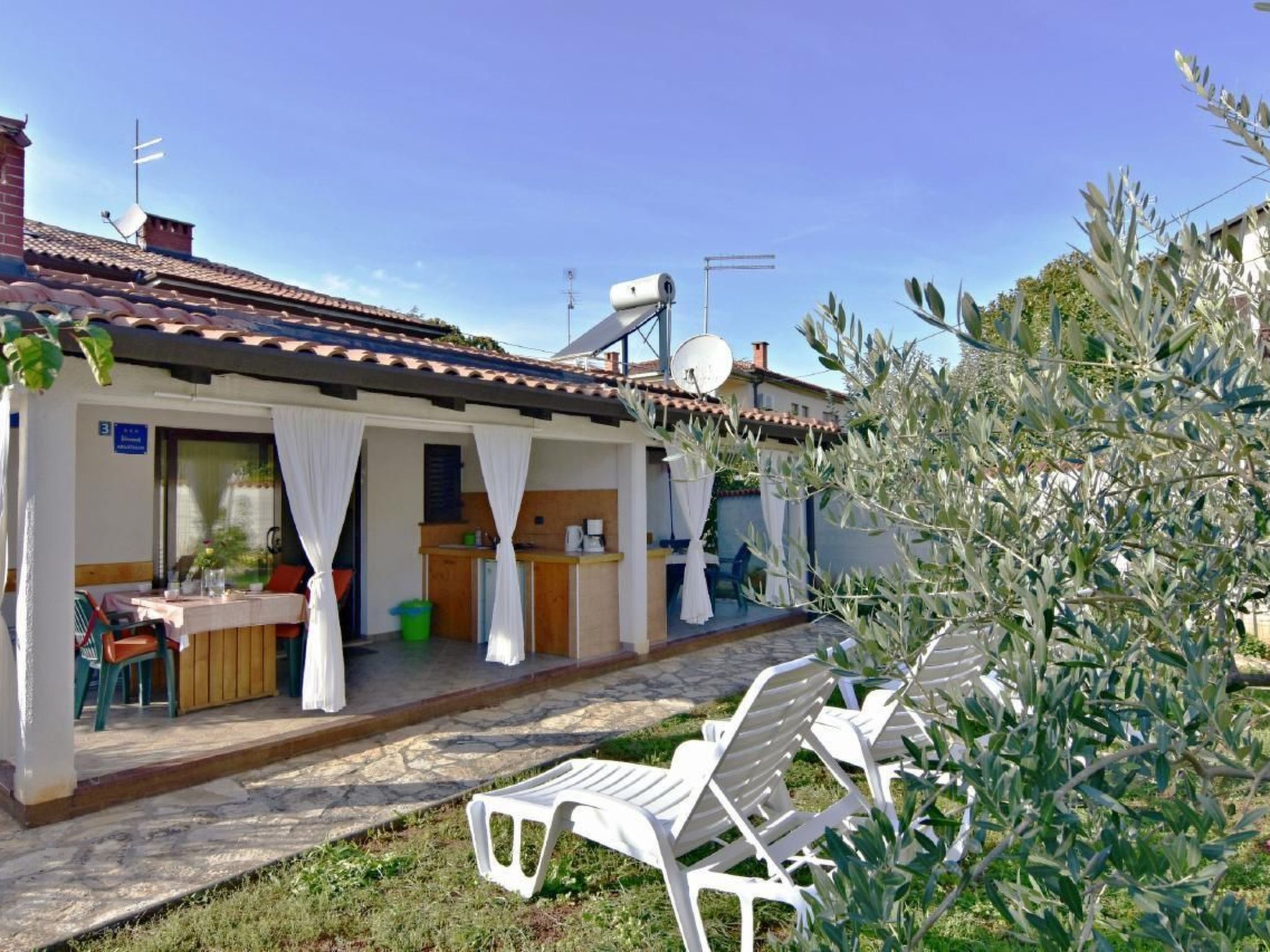 Vedrana 3 TAVERNA-Image-tags.info