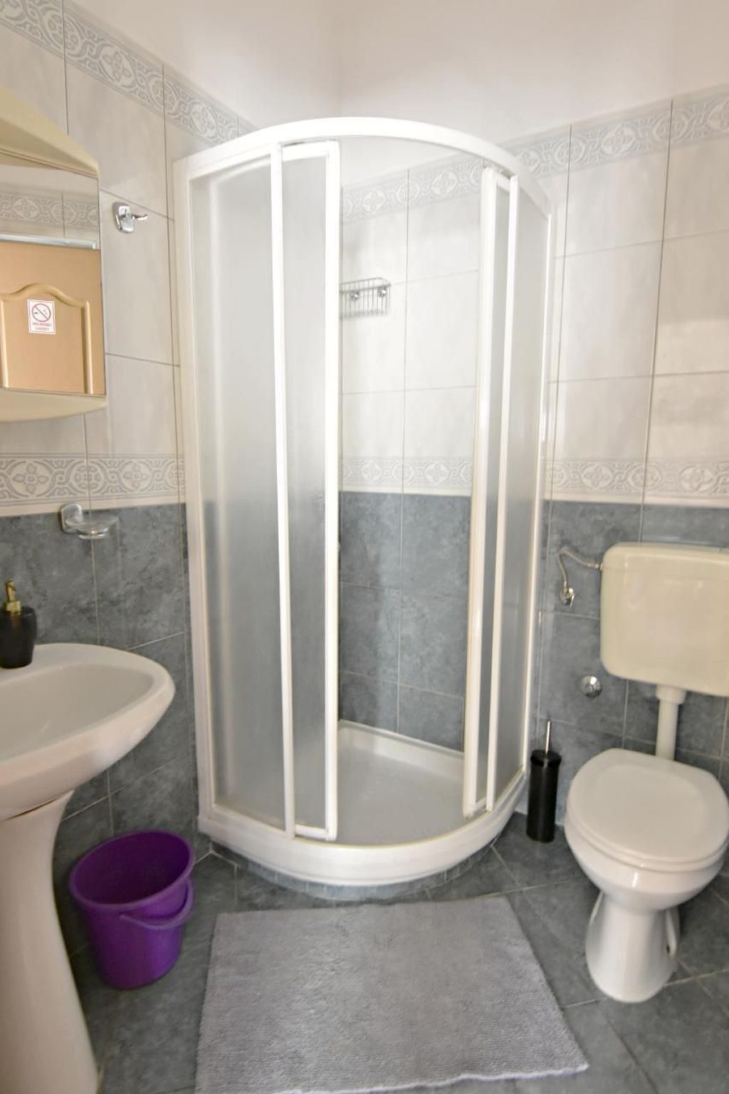 Vedrana 3 TAVERNA-Image-tags.info