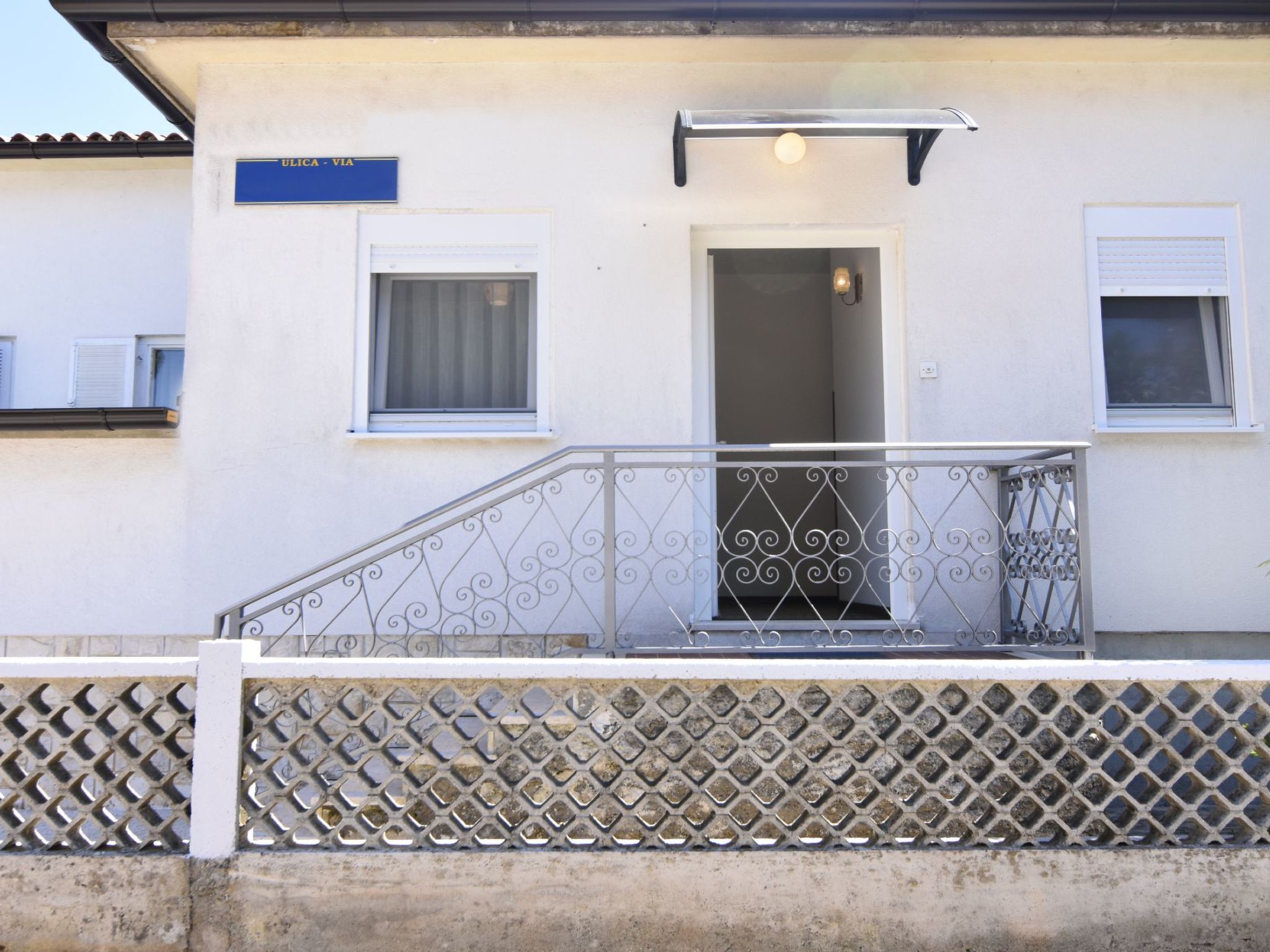 Photo of TATJANA MOELA