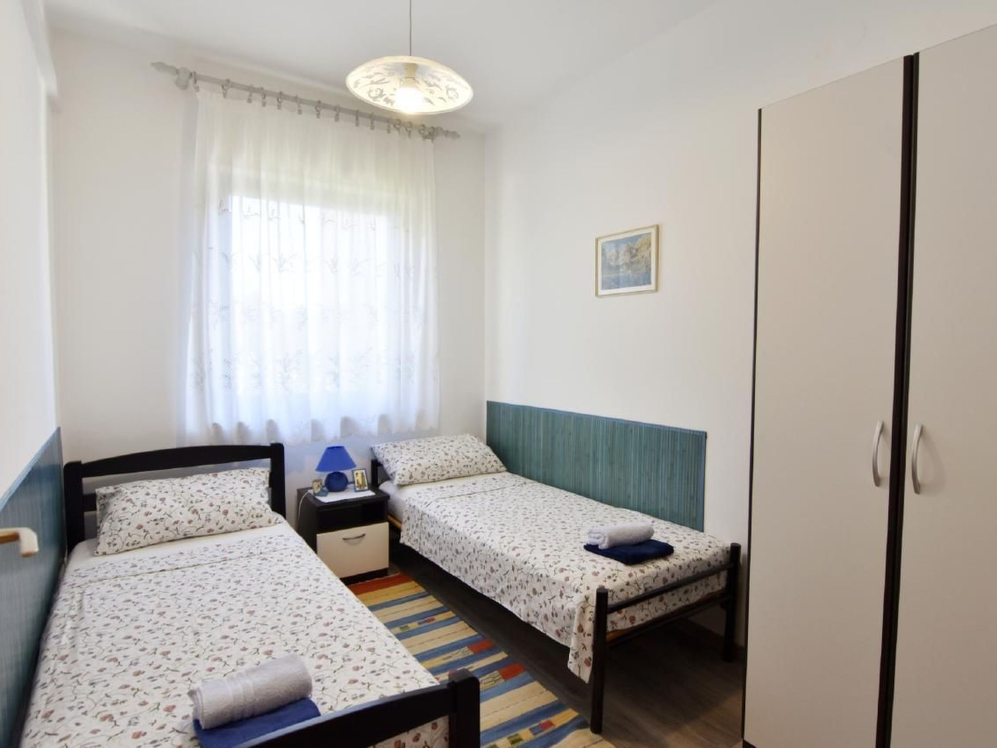 VLADO C6-Image-tags.info