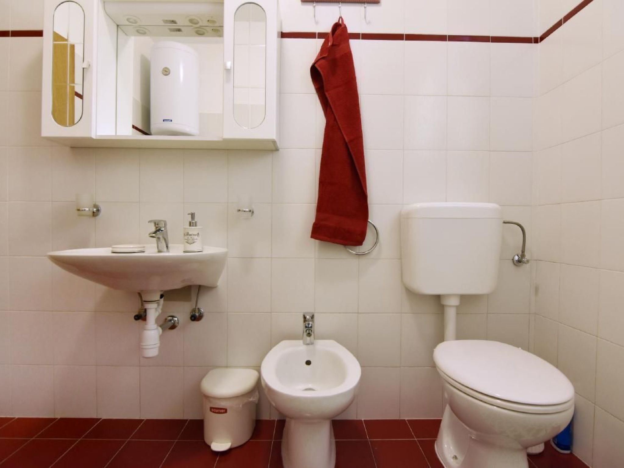 VLADO C6-Image-tags.info