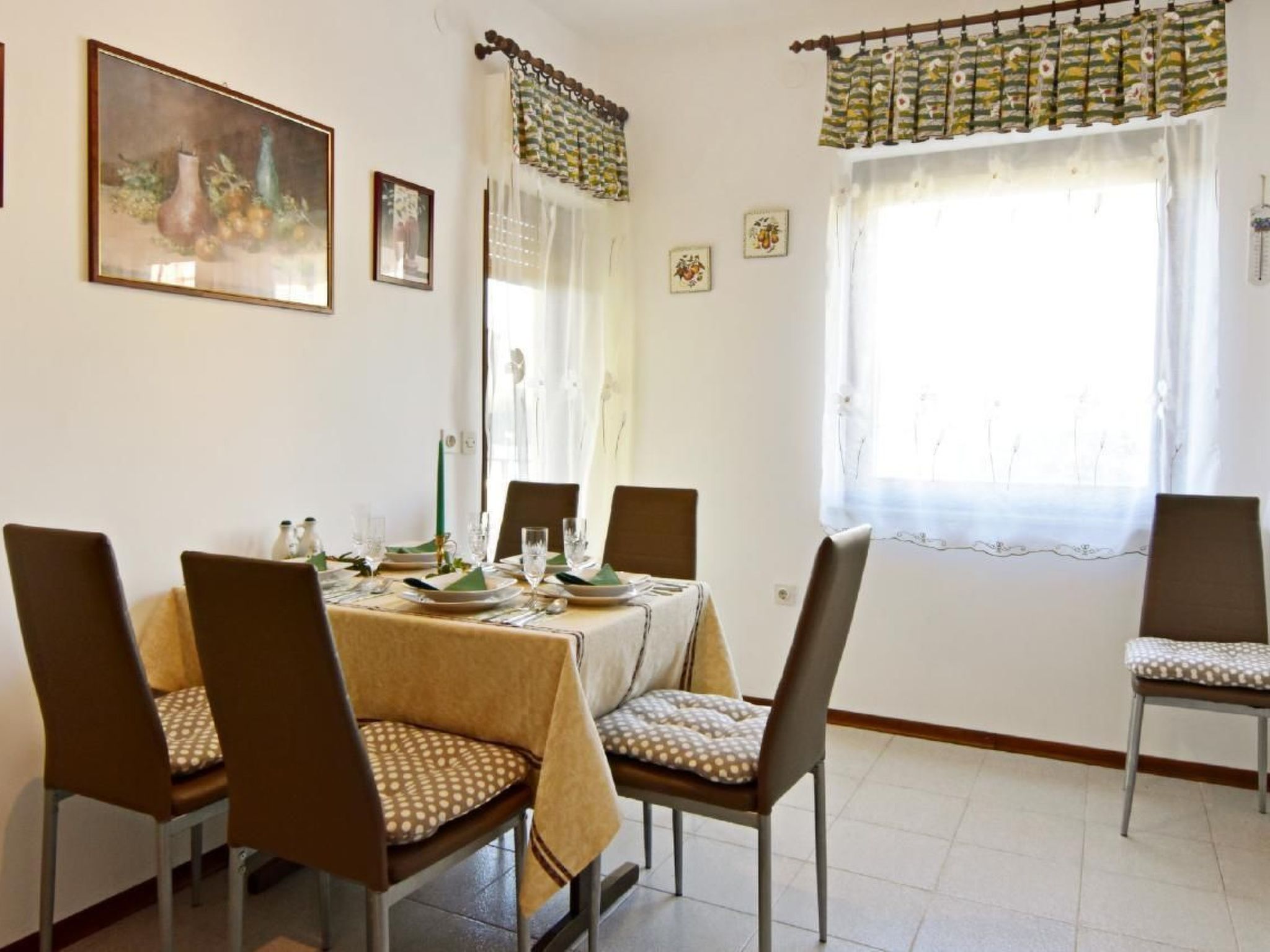 VLADO C6-Image-tags.info