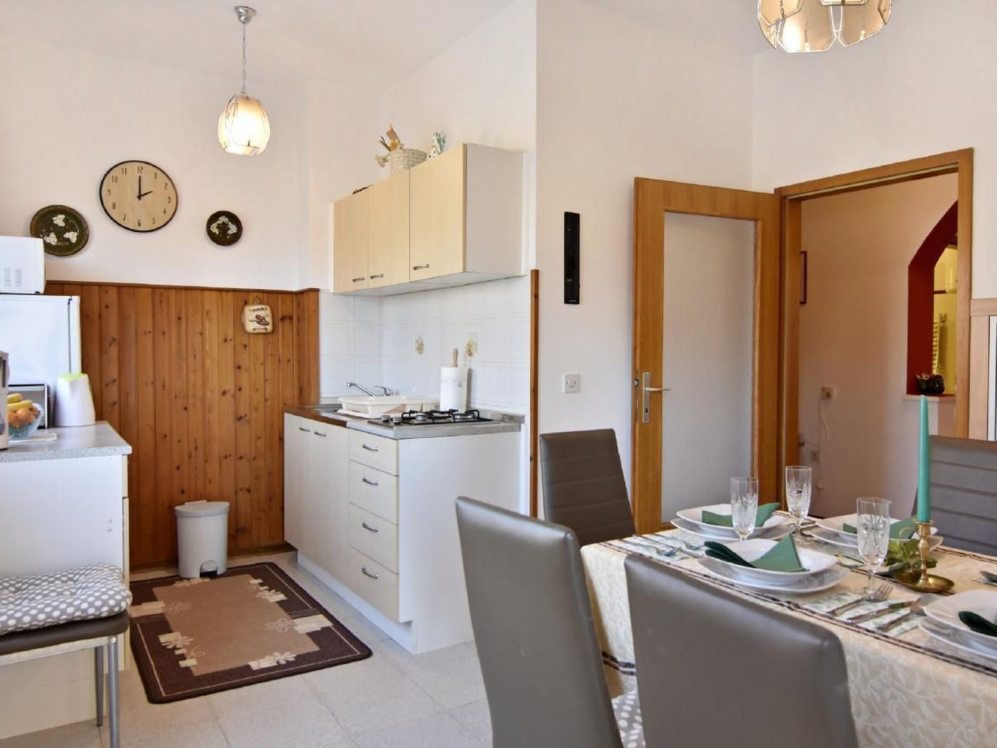 VLADO C6-Image-tags.info