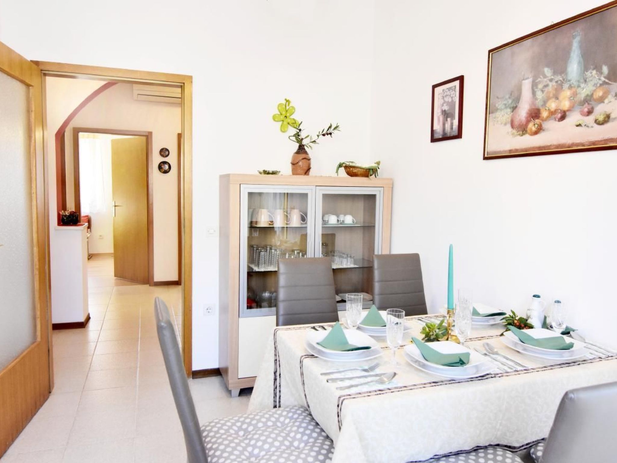 VLADO C6-Image-tags.info