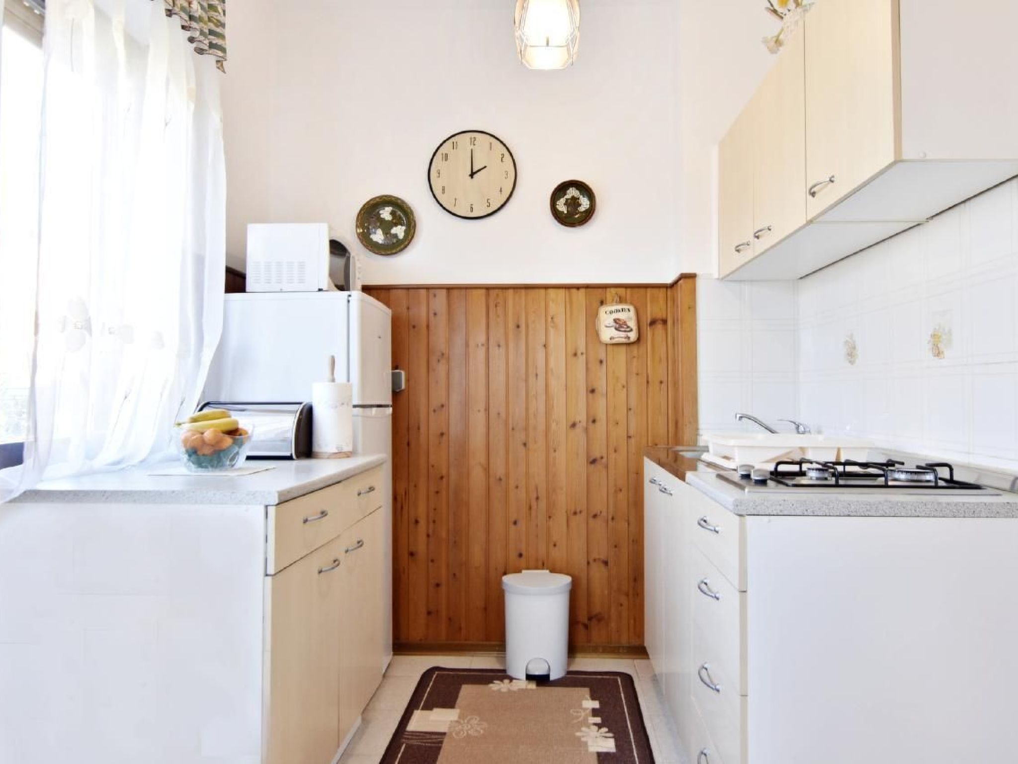 VLADO C6-Image-tags.info