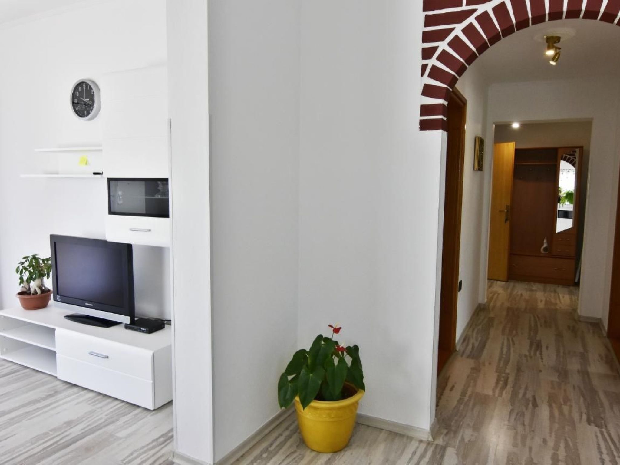 Klimatisierte Wohnung in Valica mit Großem Garten-Image-tags.info