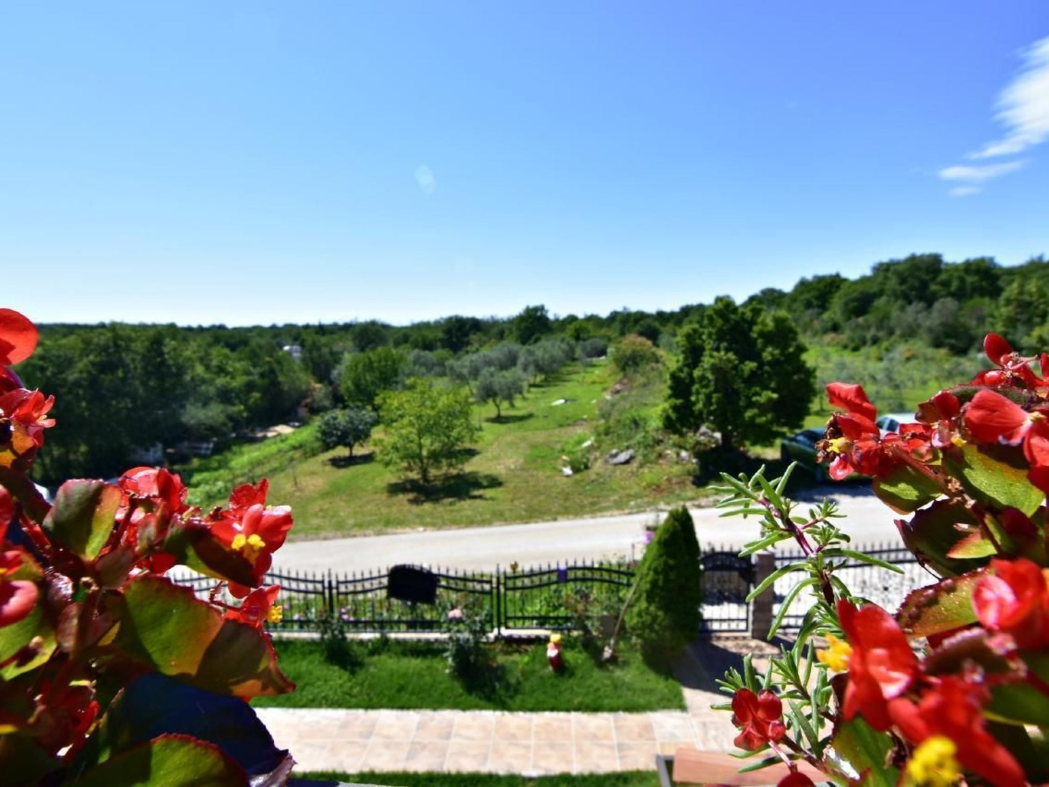 Klimatisierte Wohnung in Valica mit Großem Garten-Image-tags.info
