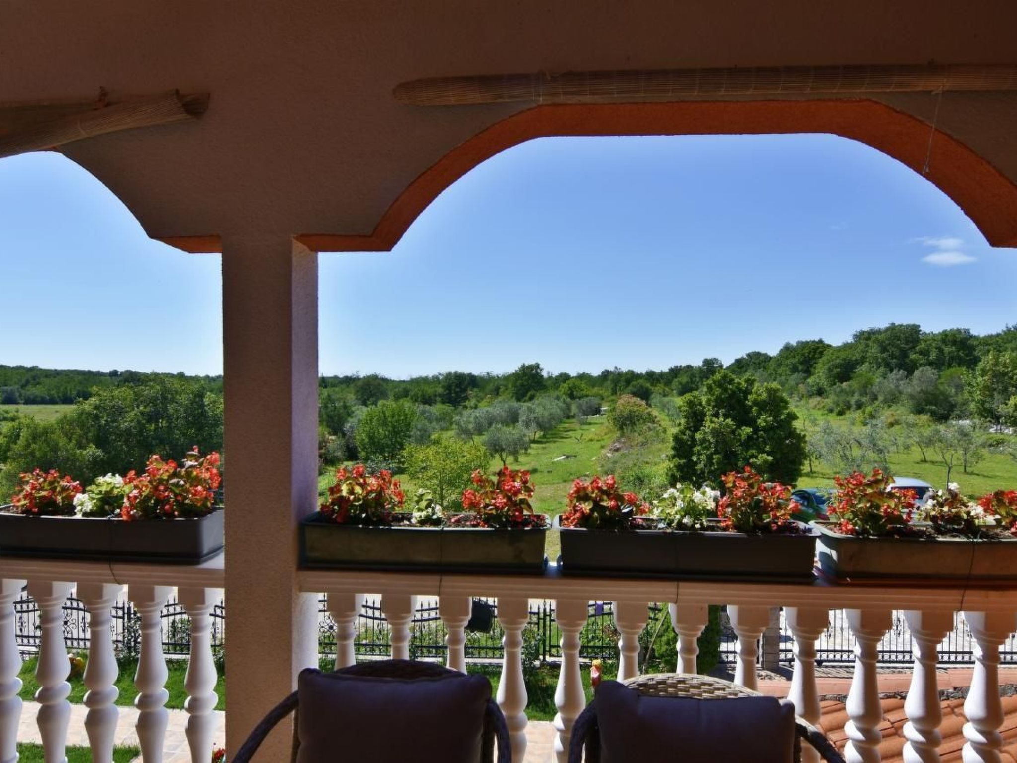 Klimatisierte Wohnung in Valica mit Großem Garten-Image-tags.info