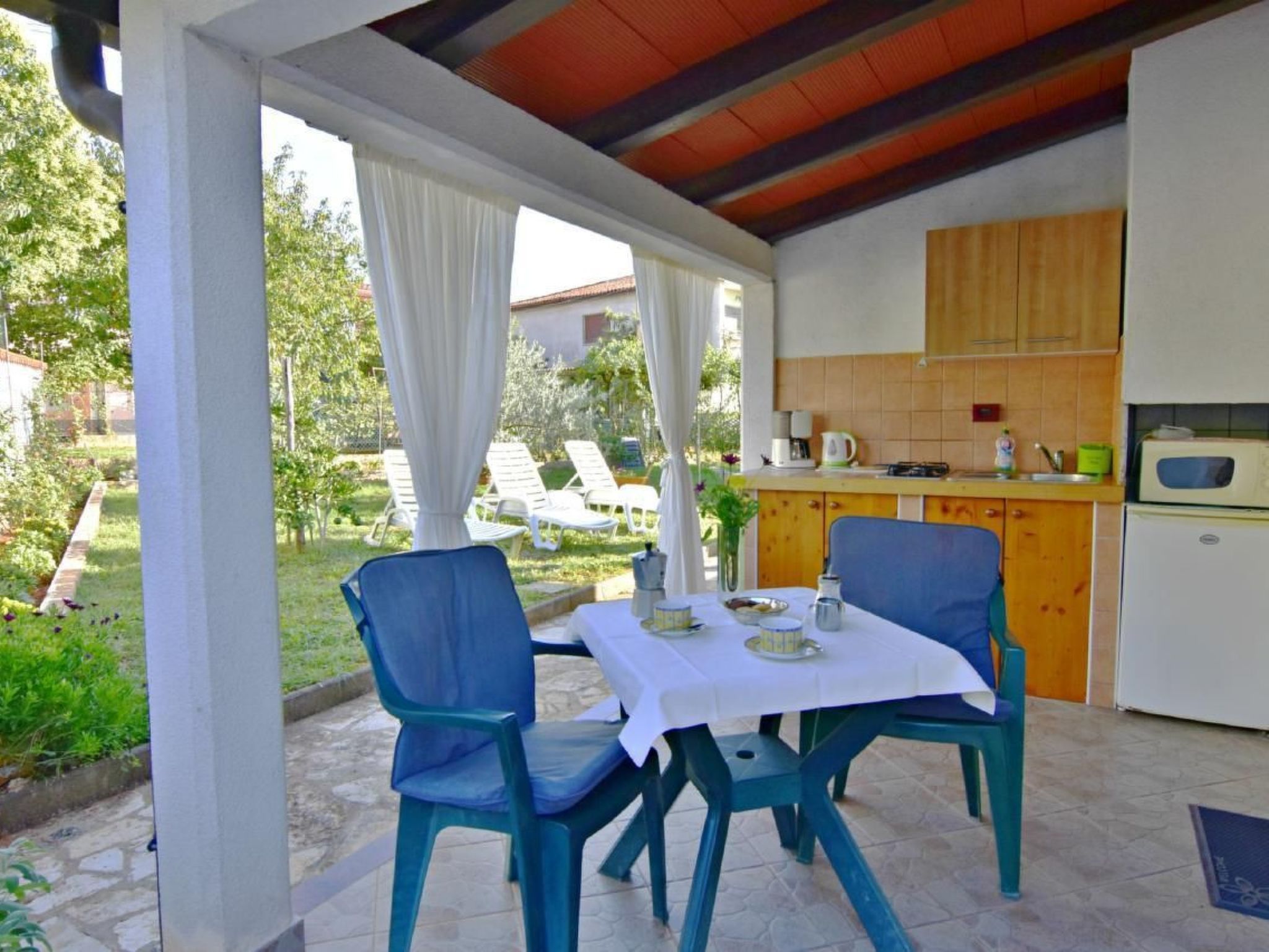 Vedrana 4-Image-tags.info