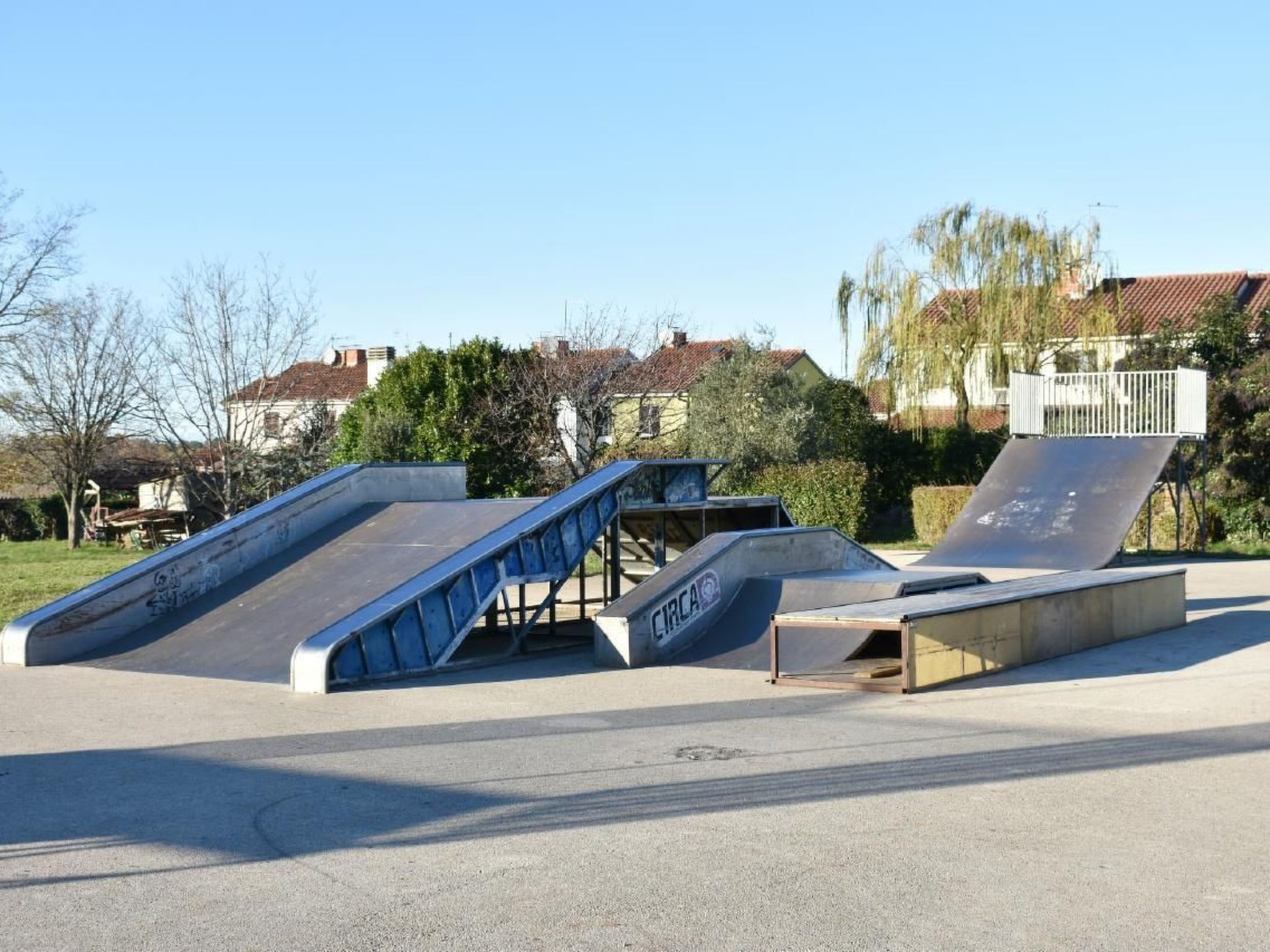 Vedrana 4-Image-tags.info