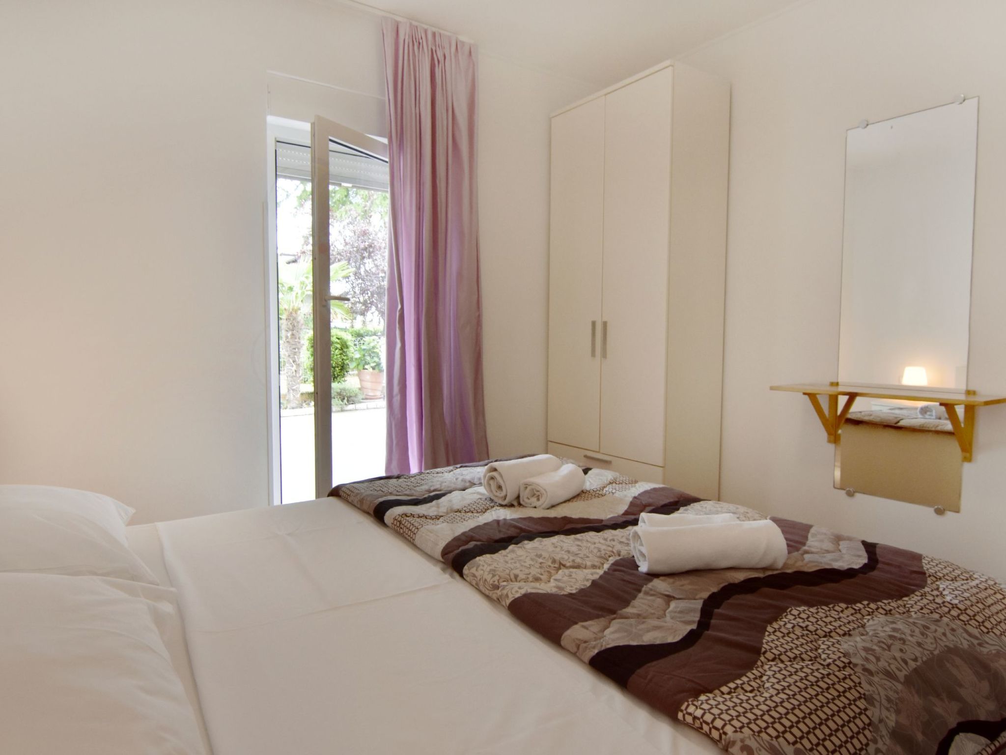 Apartment mit Pool und Whirlpool in der Nähe des Strandes Umag-Image-tags.info