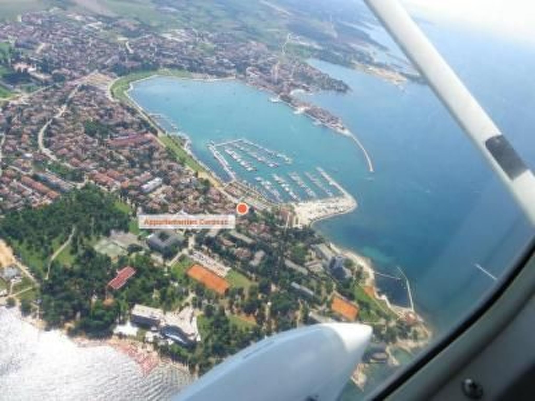 Photo of Wohnung mit Blick auf das Wasser