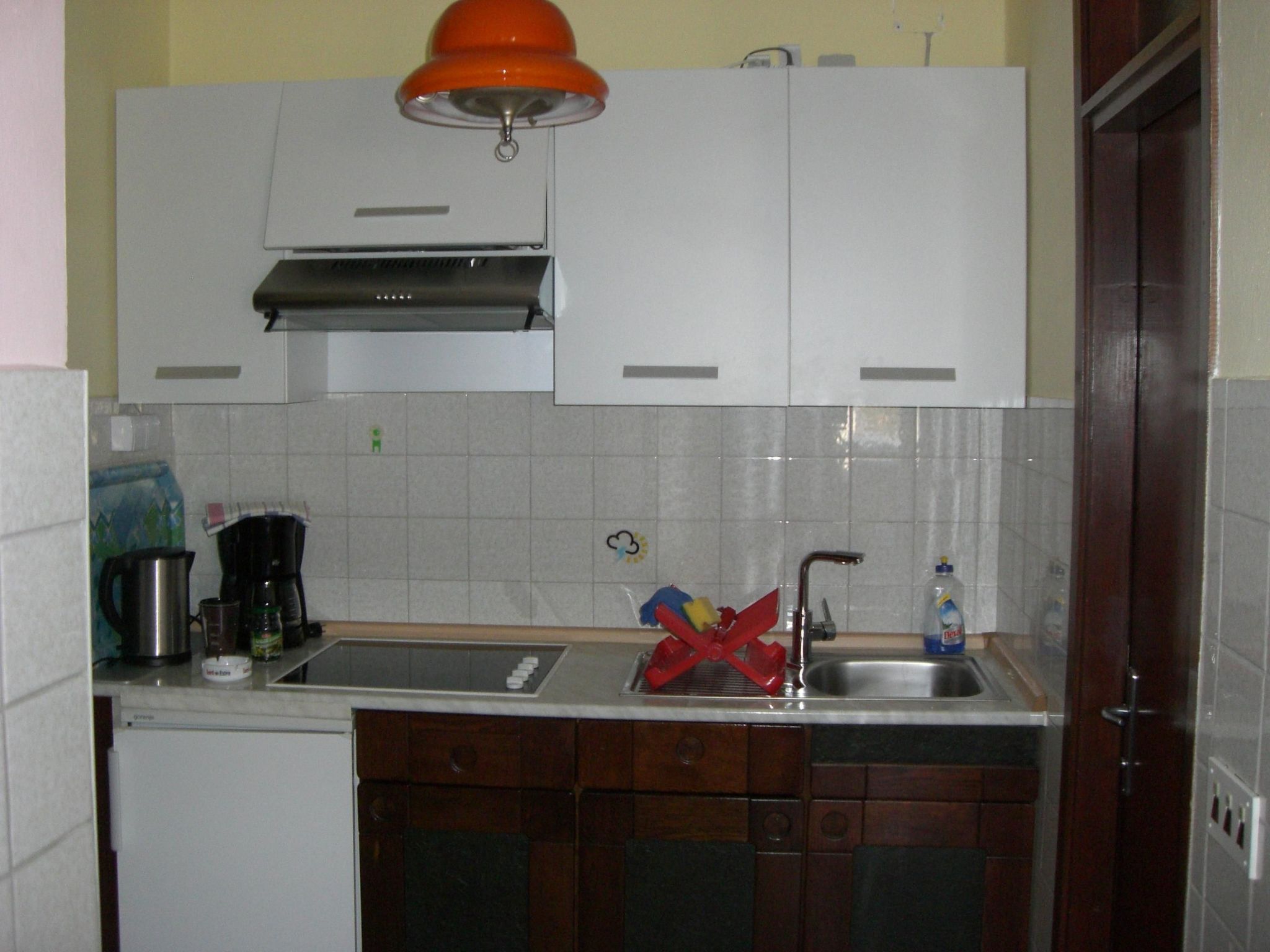 Wohnung Hama Komunela mit Garten und Stellplatz-Binnen