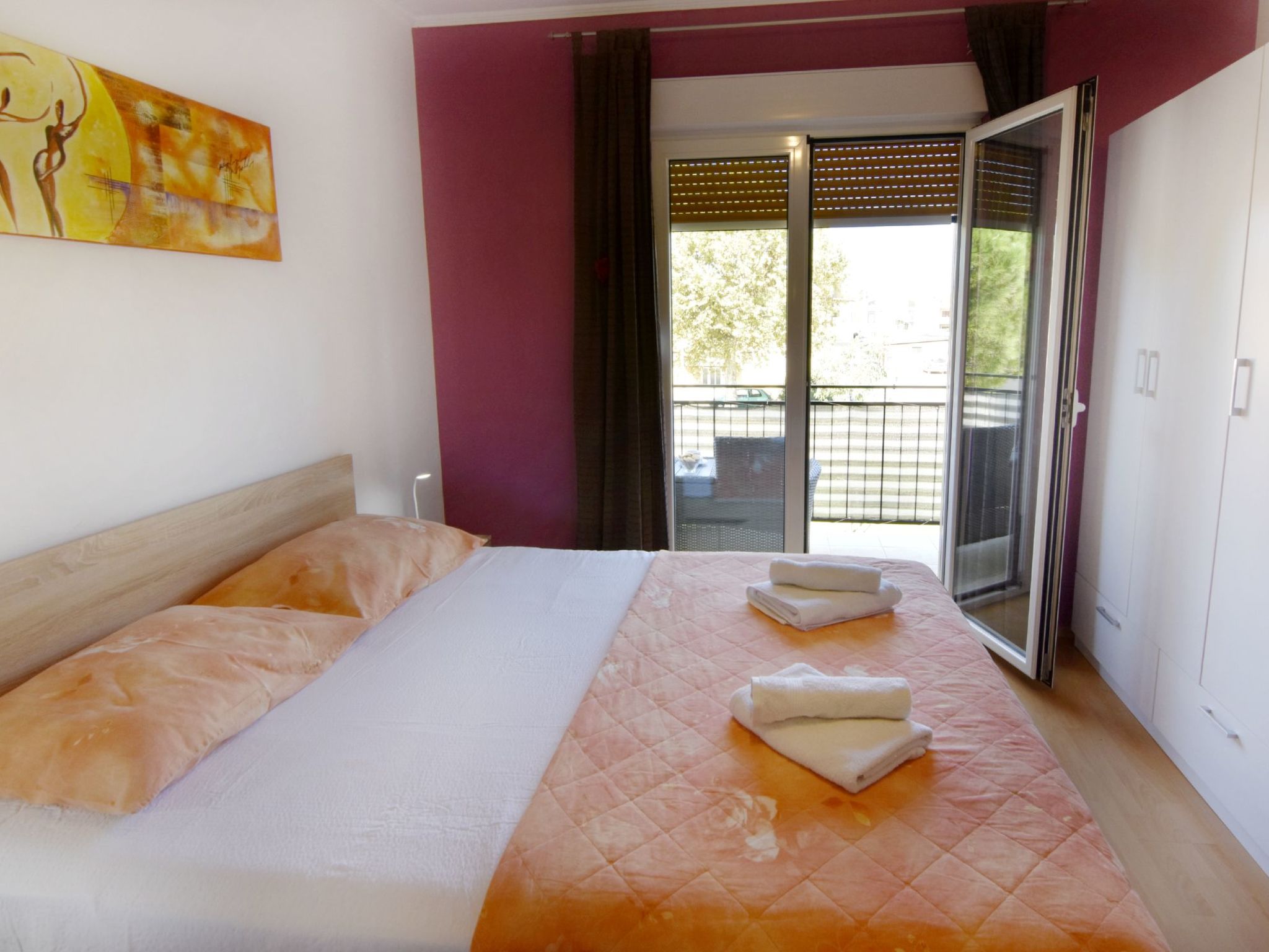 Martina B4-Image-tags.info