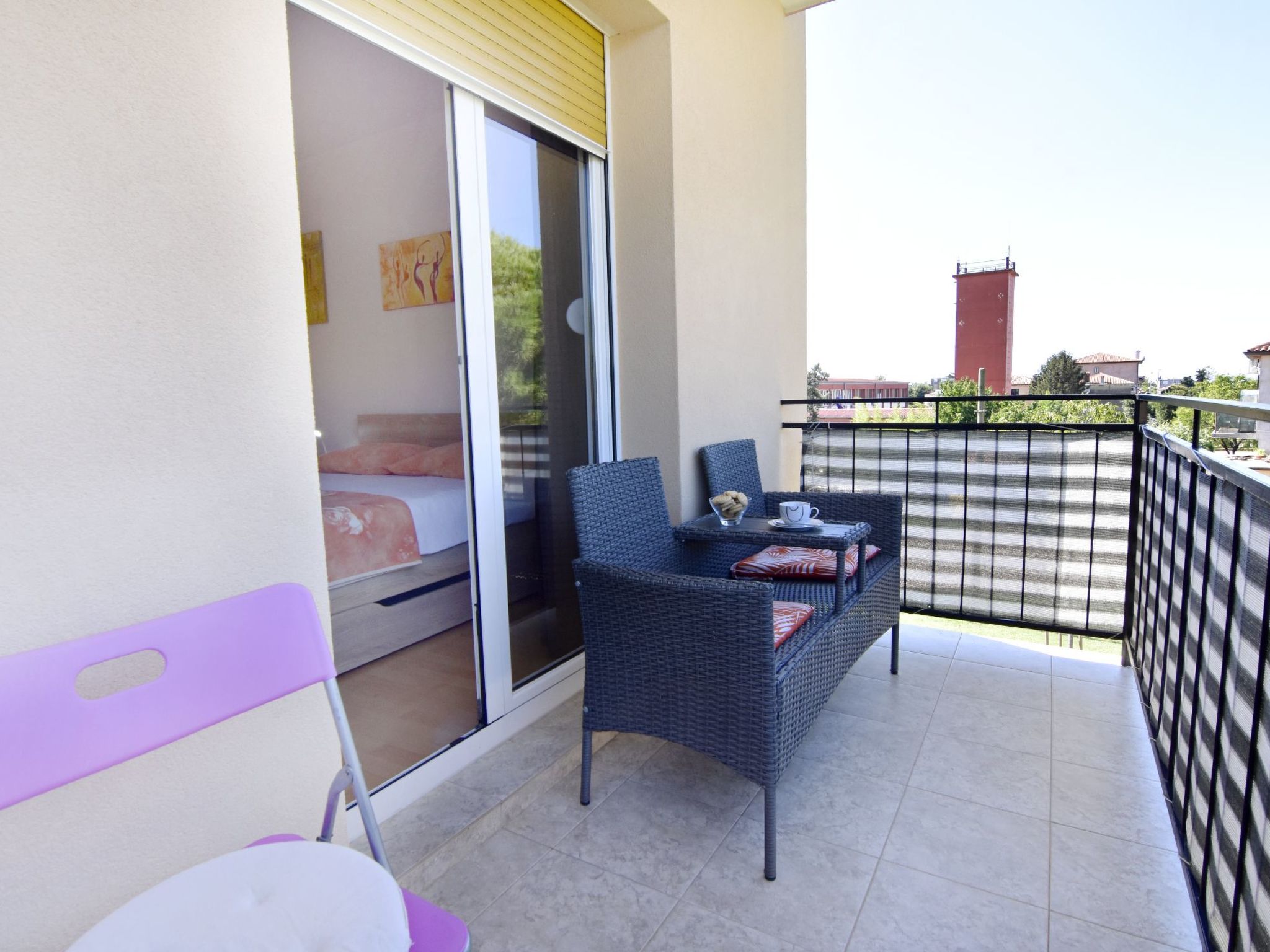 Martina B4-Image-tags.info