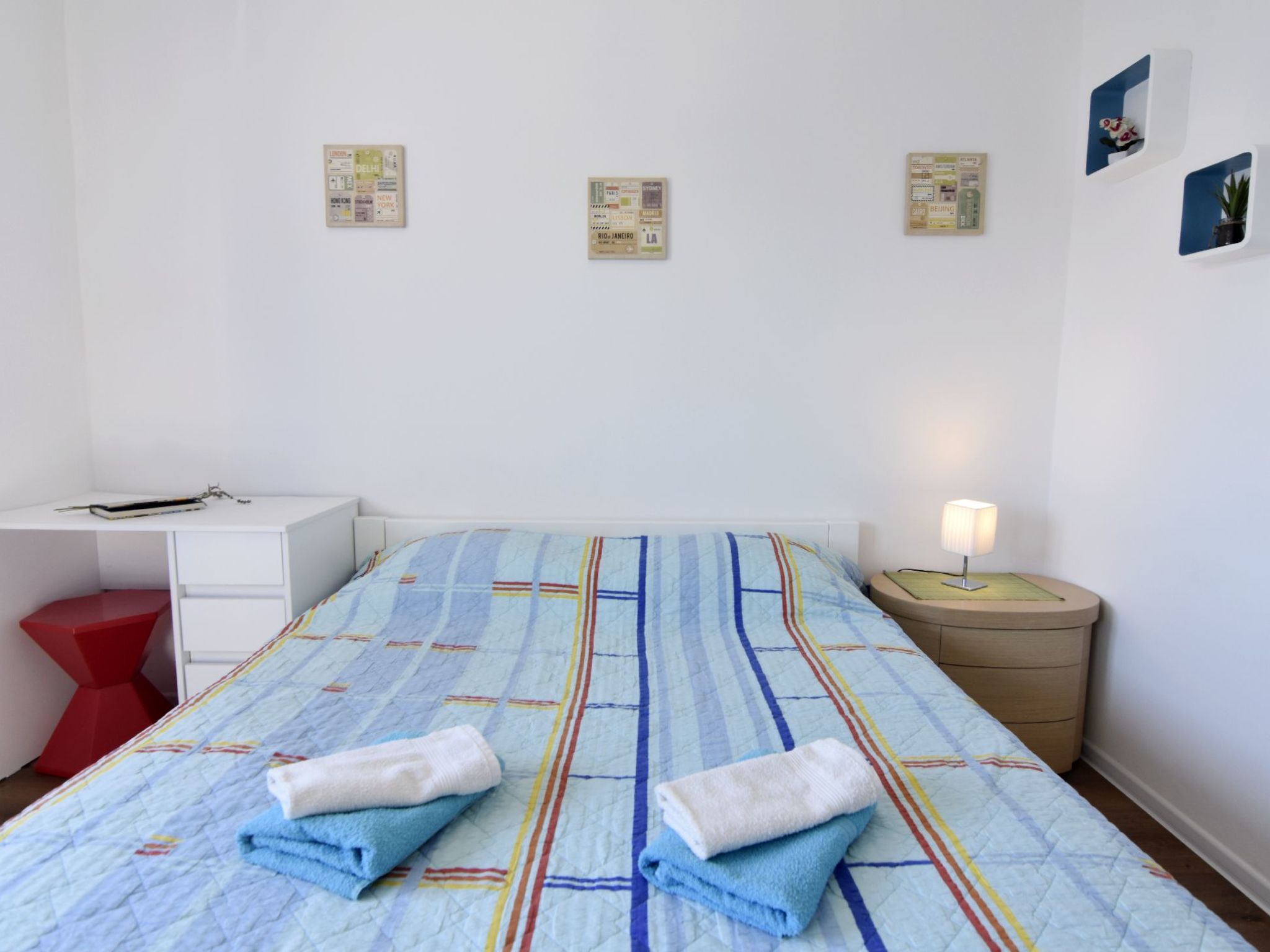 Martina B4-Image-tags.info