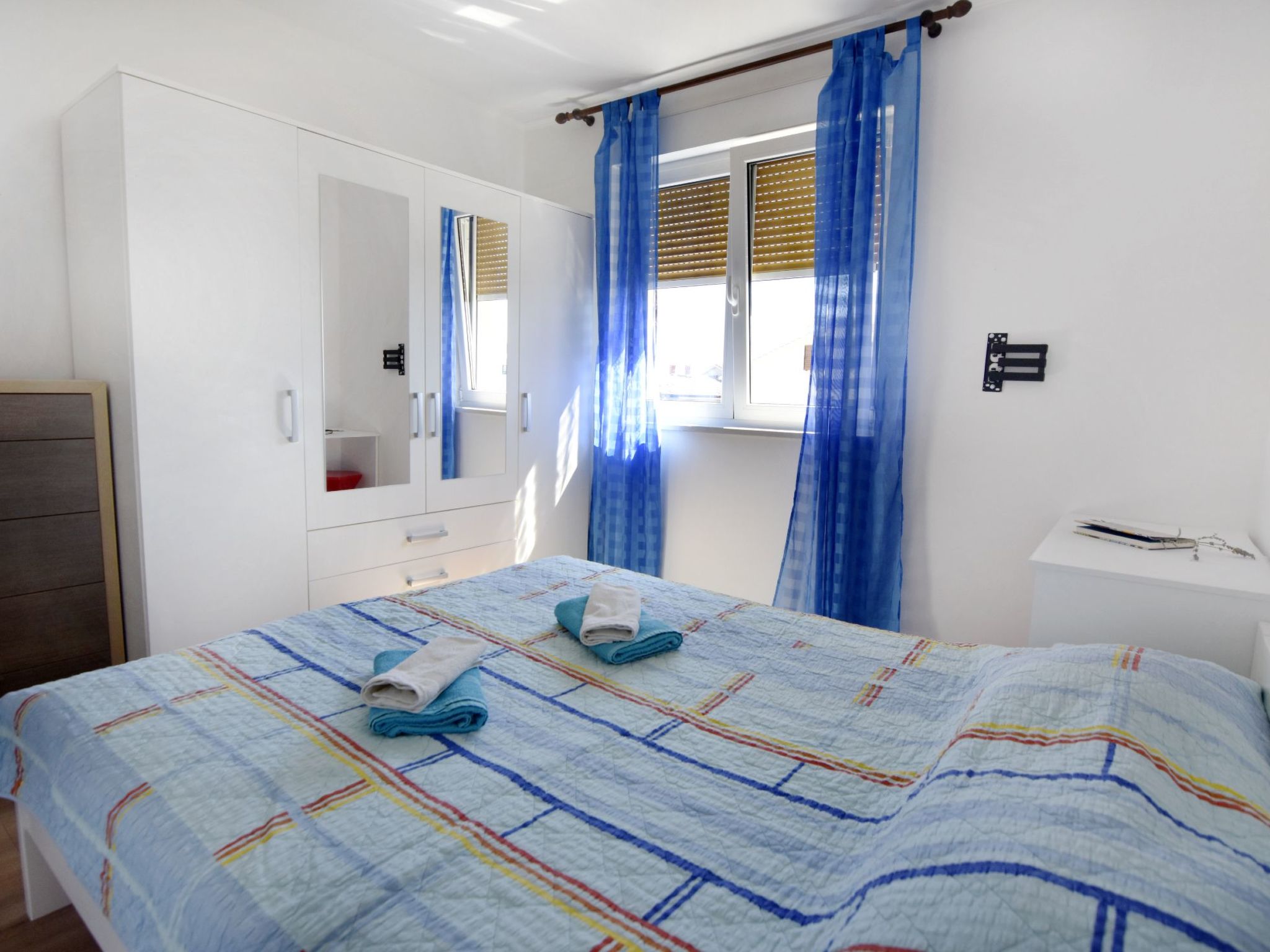 Martina B4-Image-tags.info