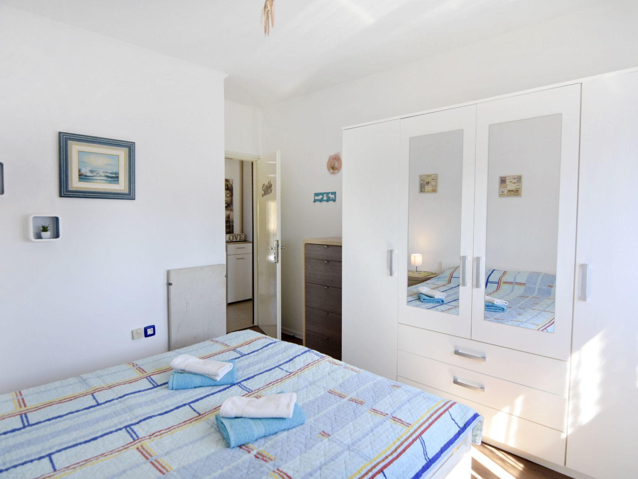 Martina B4-Image-tags.info