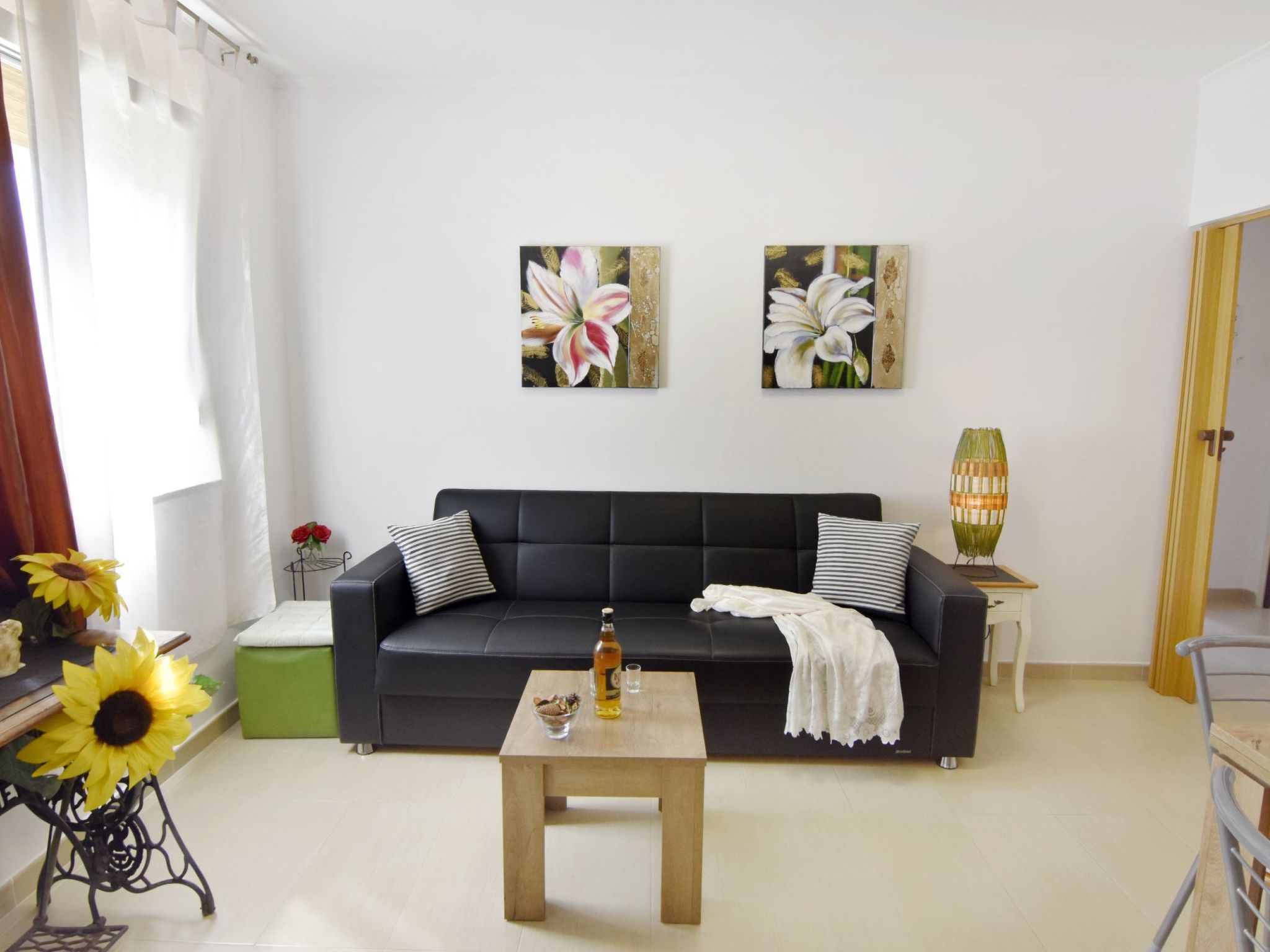 Martina B4-Image-tags.info