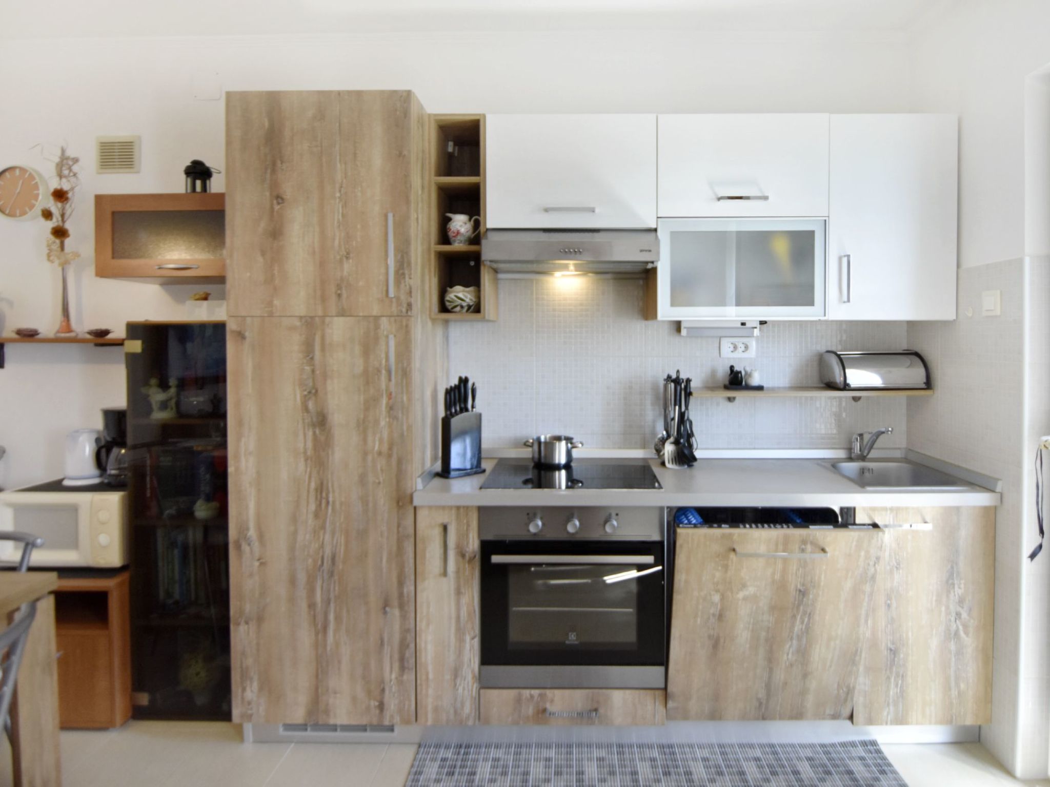 Martina B4-Image-tags.info