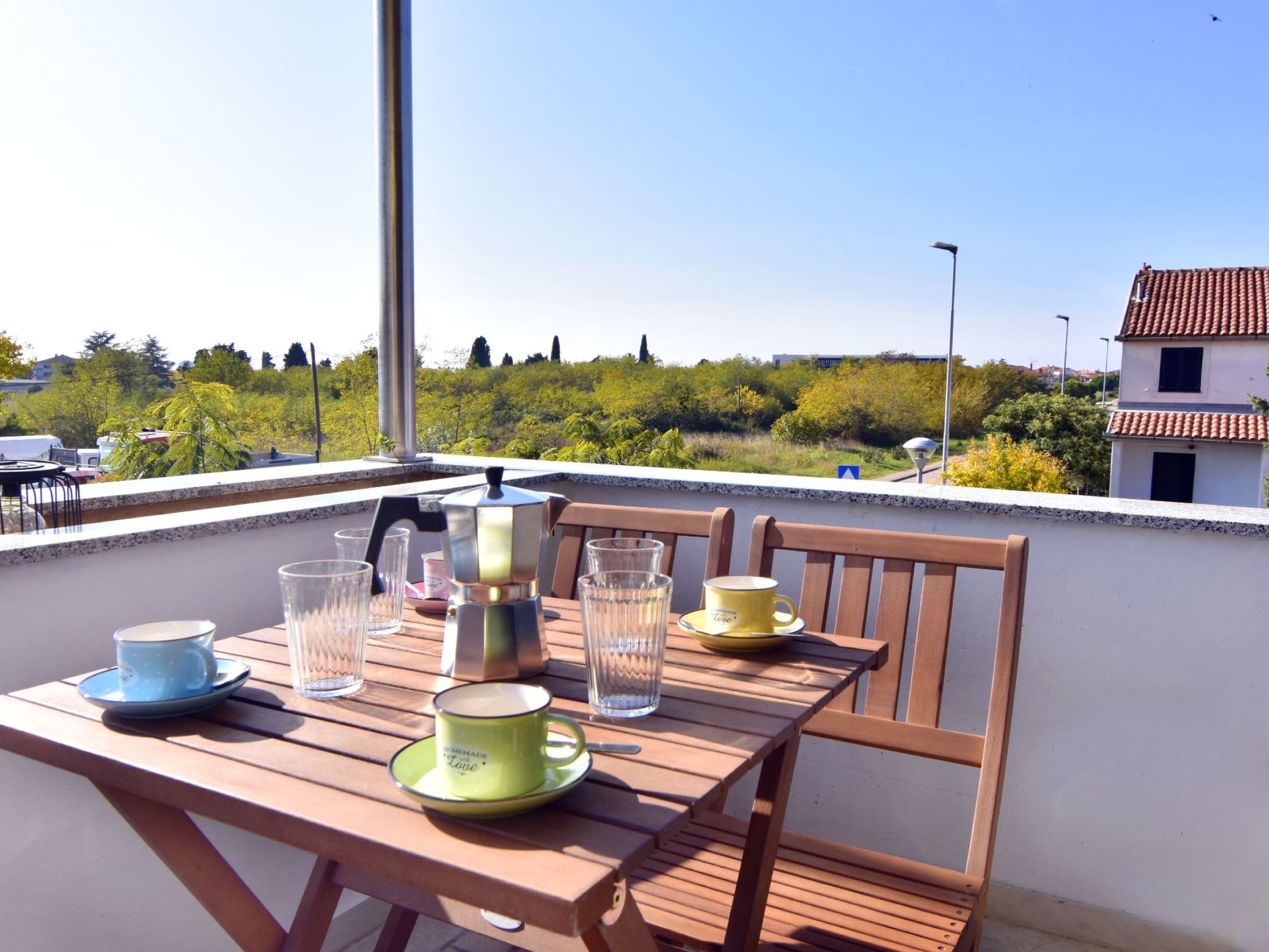 Welcome to your holiday home in Umag, Istria, a charming holiday flat that offers a cosy temporary home for up to 4 people. Ideal for a family or a group of friends looking for comfortable and practic..
