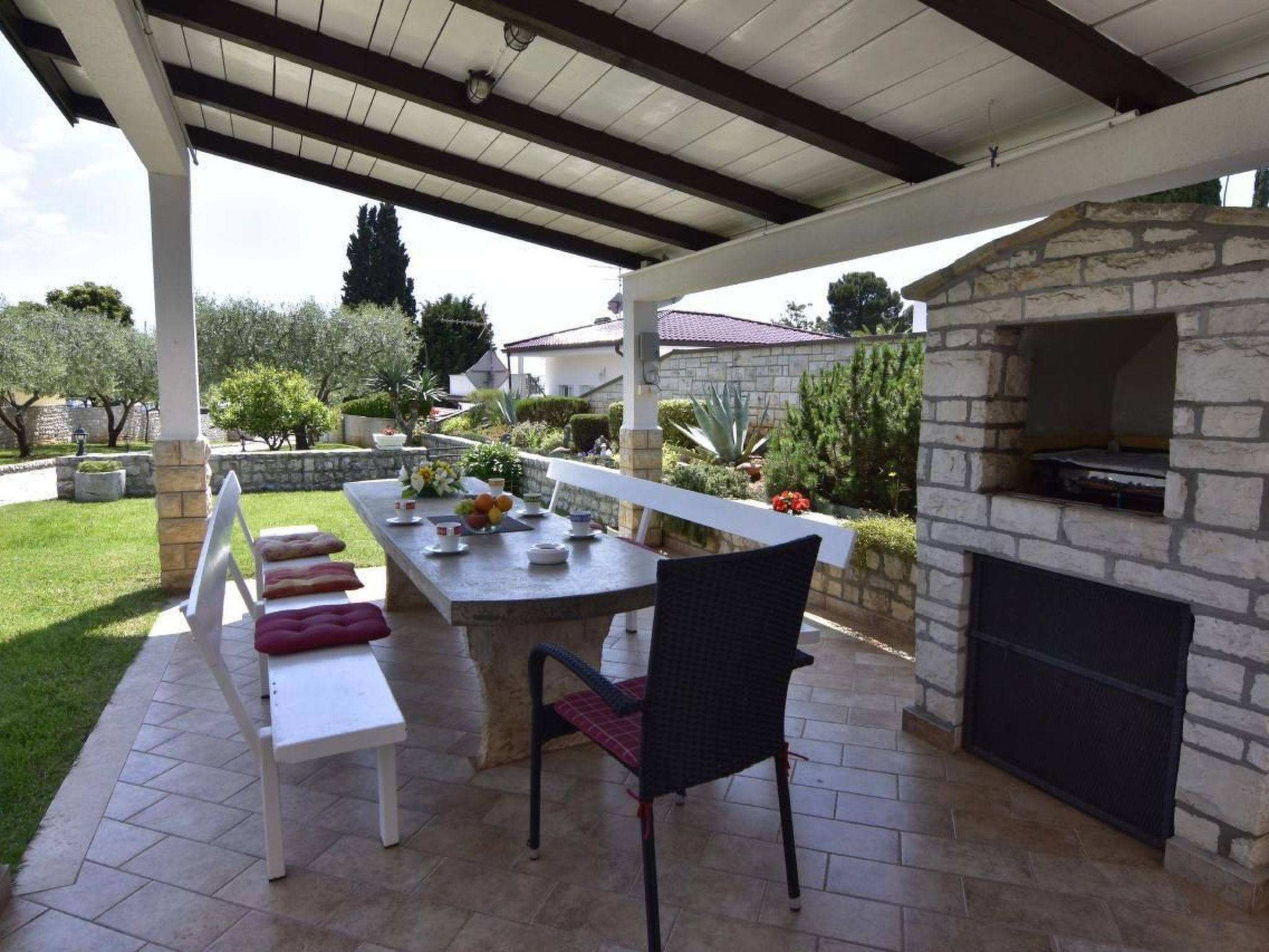 Tolle Wohnung in Umag mit Kleiner Terrasse-Image-tags.info