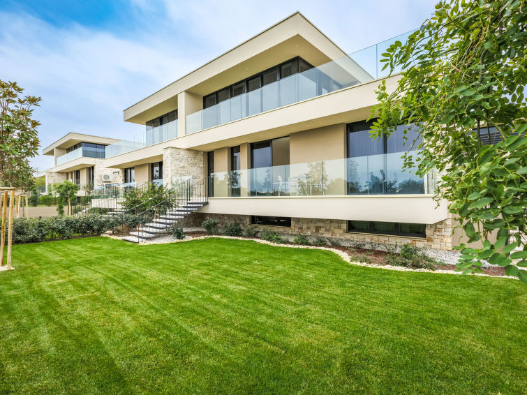 Sauna & luxe vakantiehuis in Umag/Savudrija op 500m van zee in Umag/Savudrija