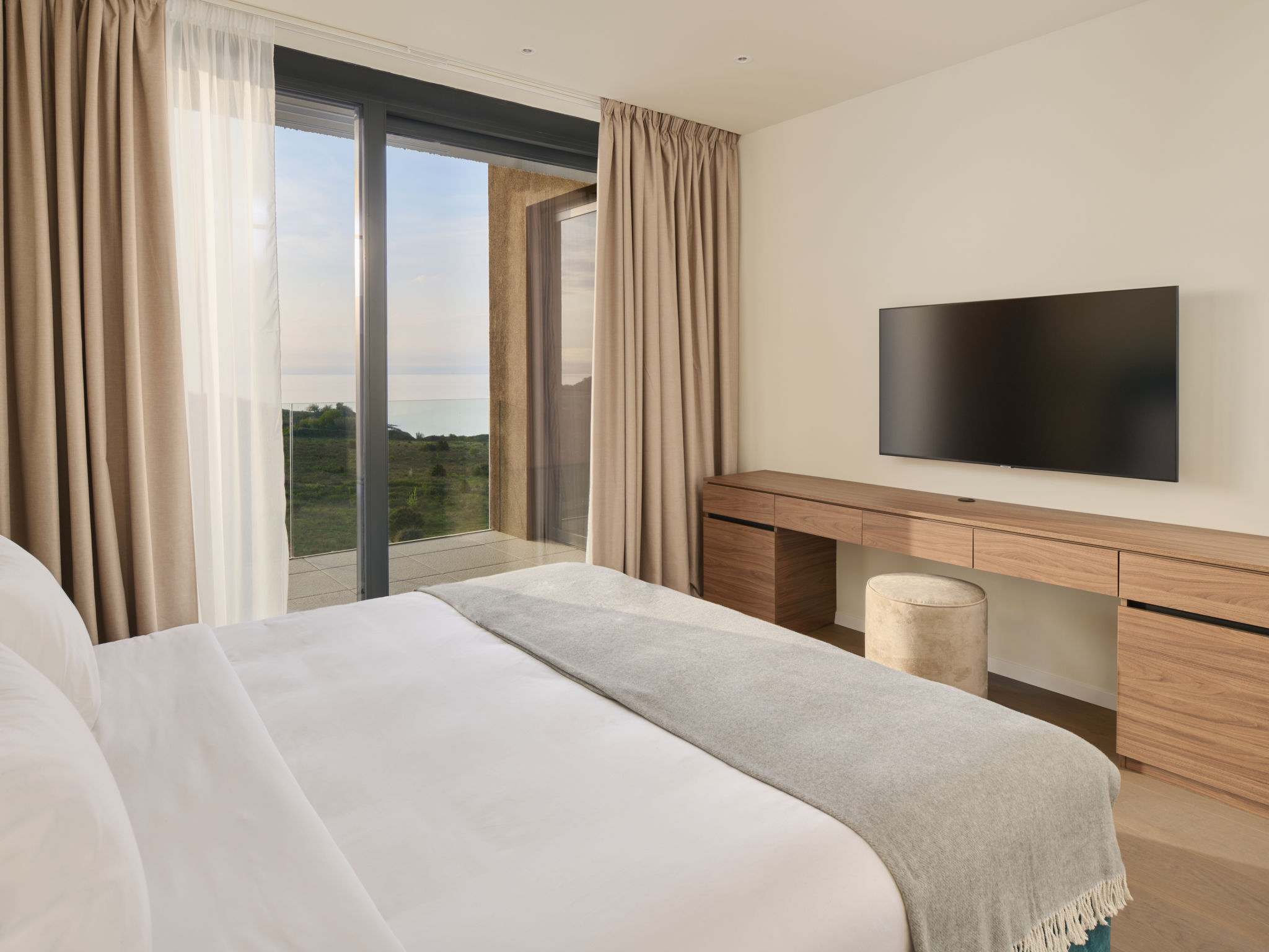 Petram Resort & Residences