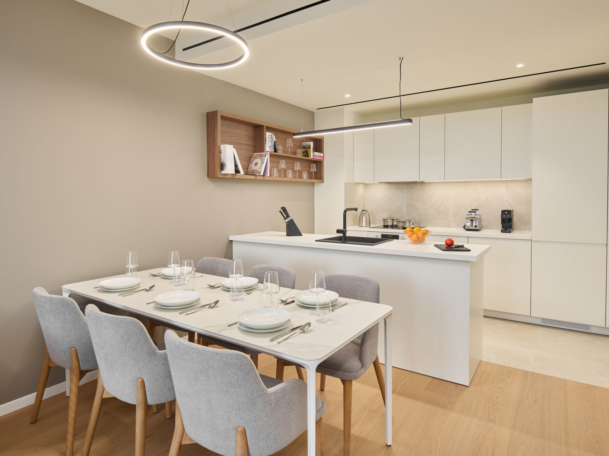Petram Resort & Residences - Drinnen