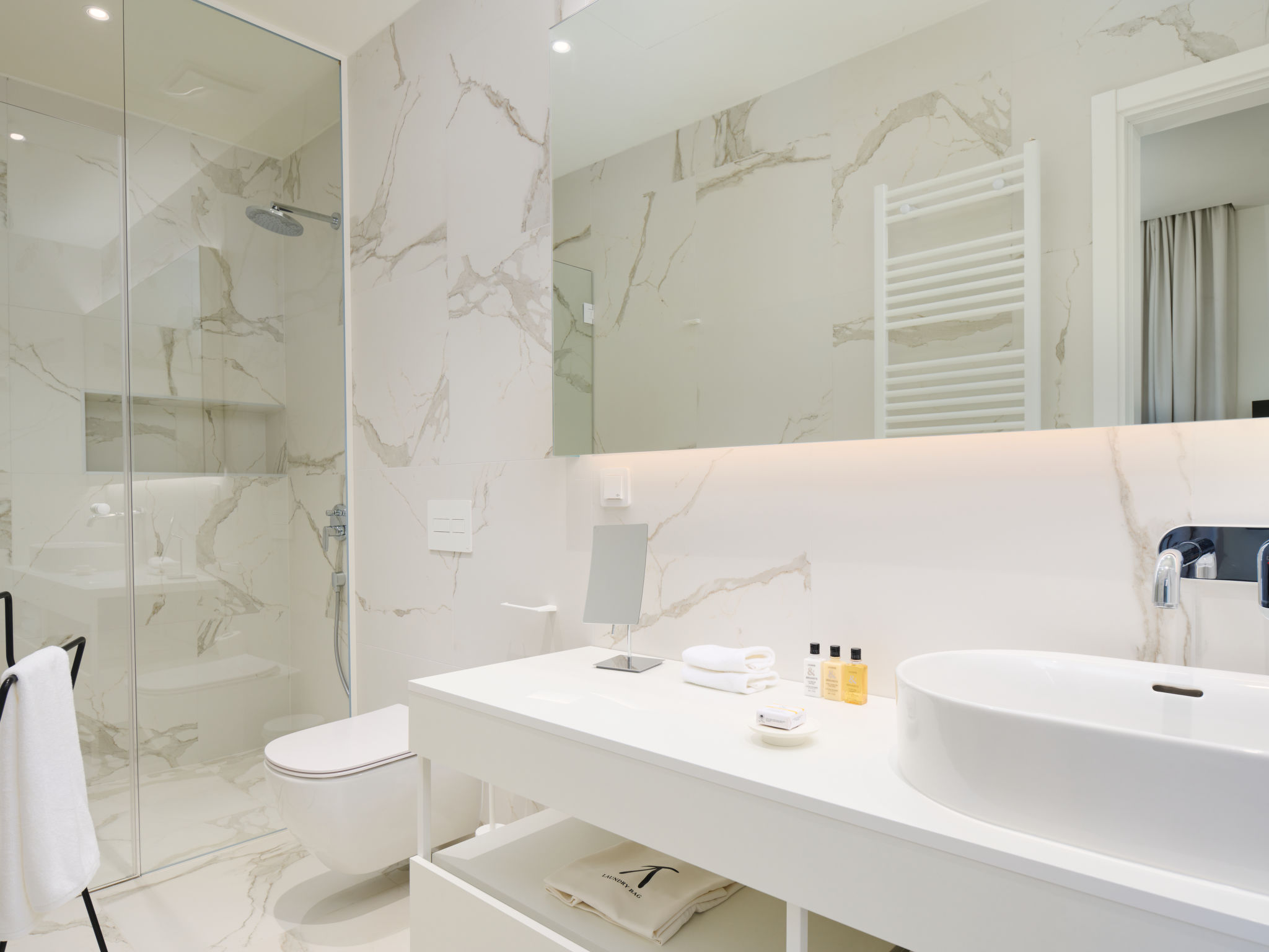Petram Resort & Residences - Drinnen