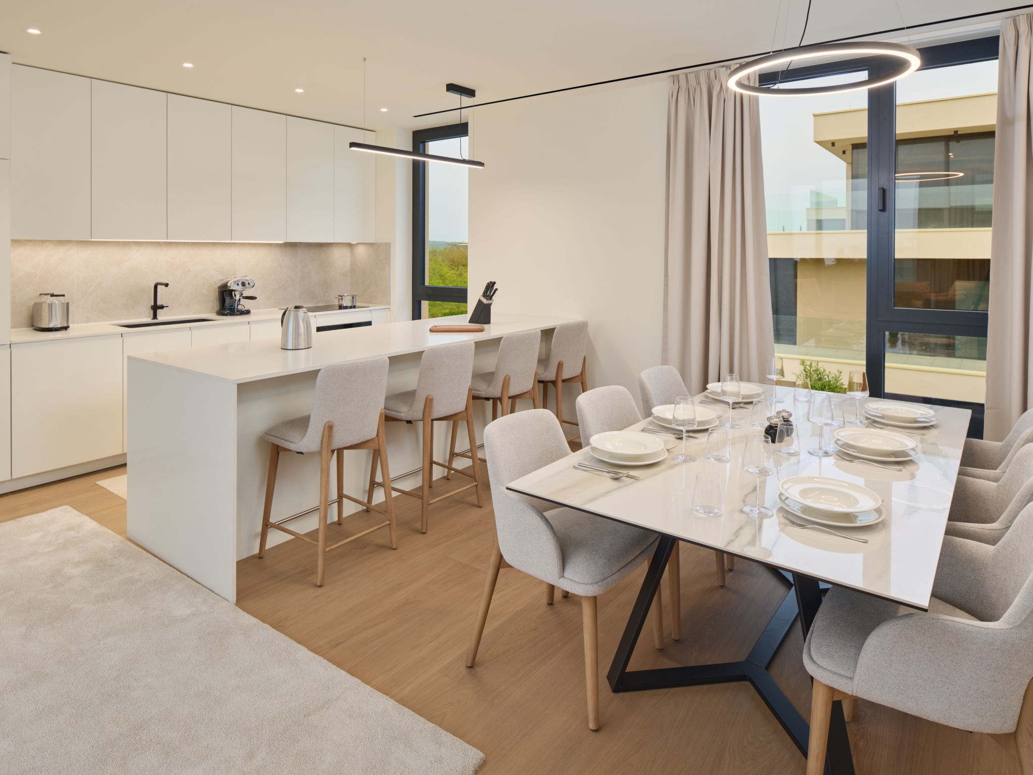 Petram Resort & Residences - Drinnen