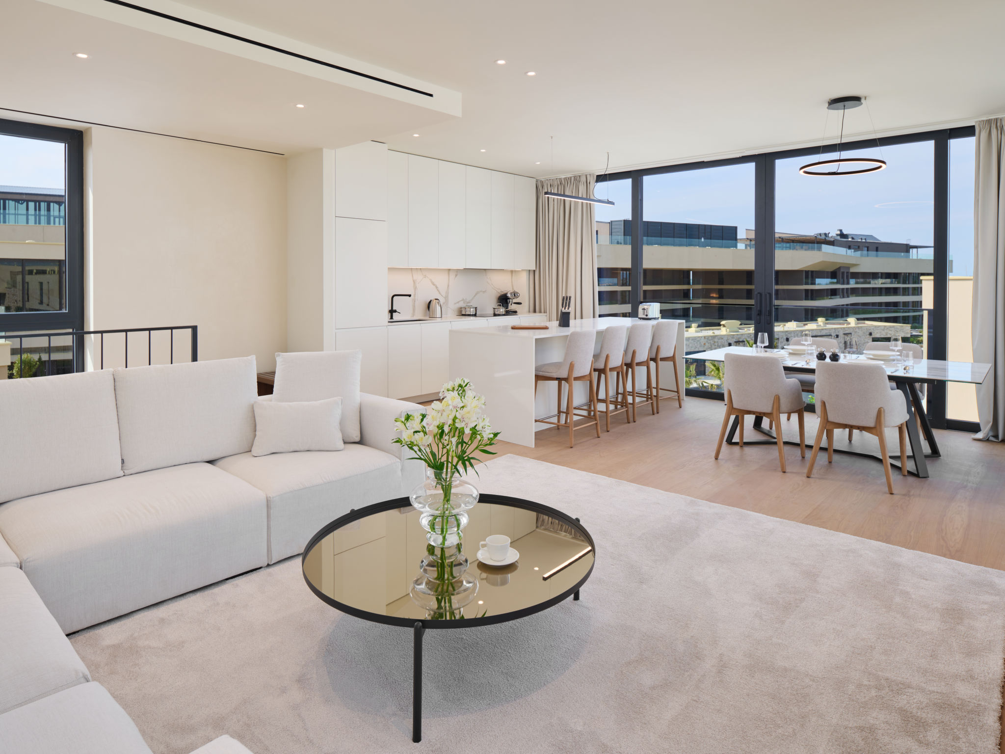Petram Resort & Residences - Drinnen