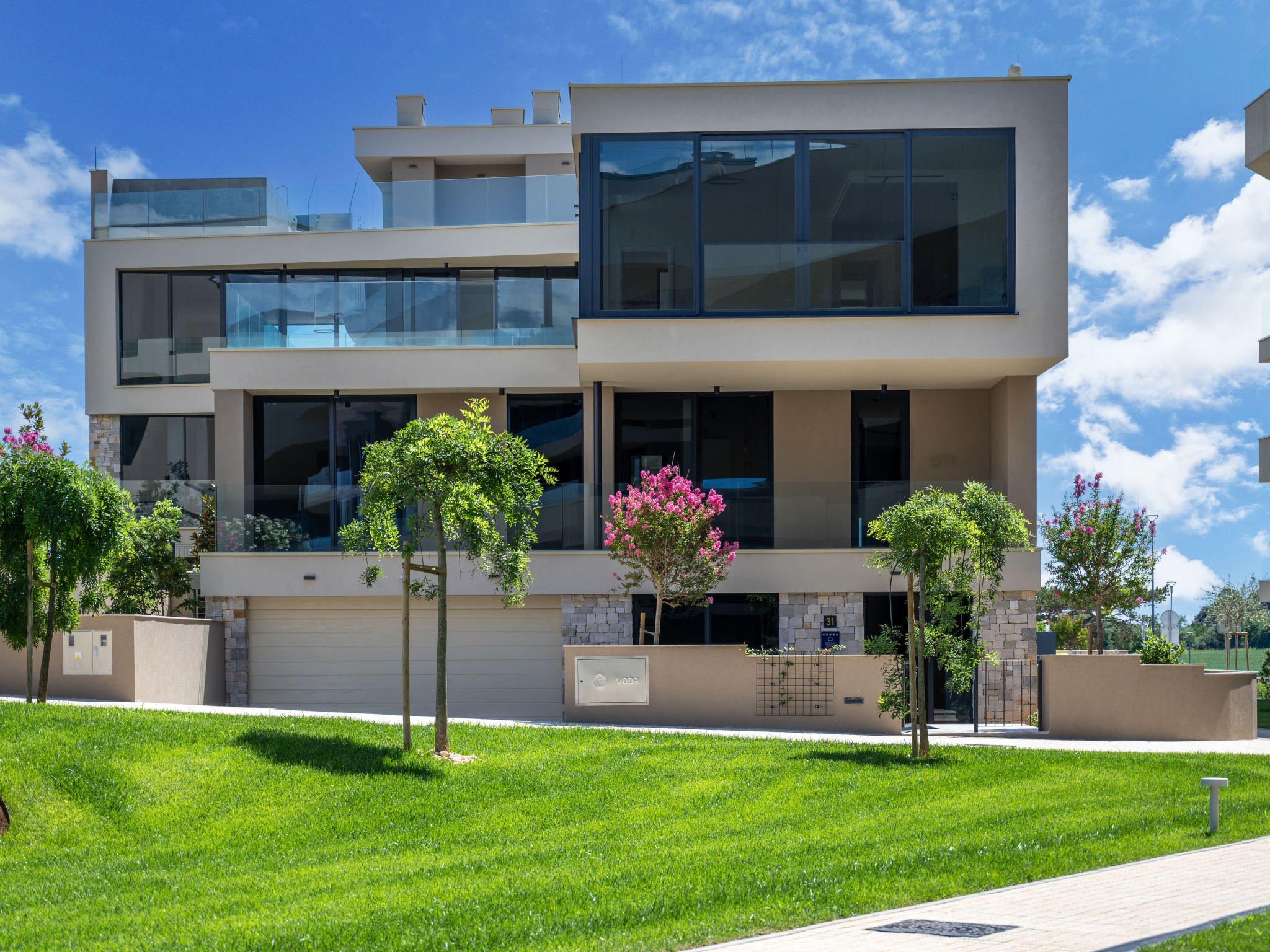 Petram Resort & Residences