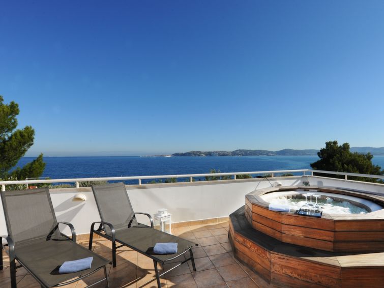 In Crveni Vrh Mit Eigenem Balkon - Piran