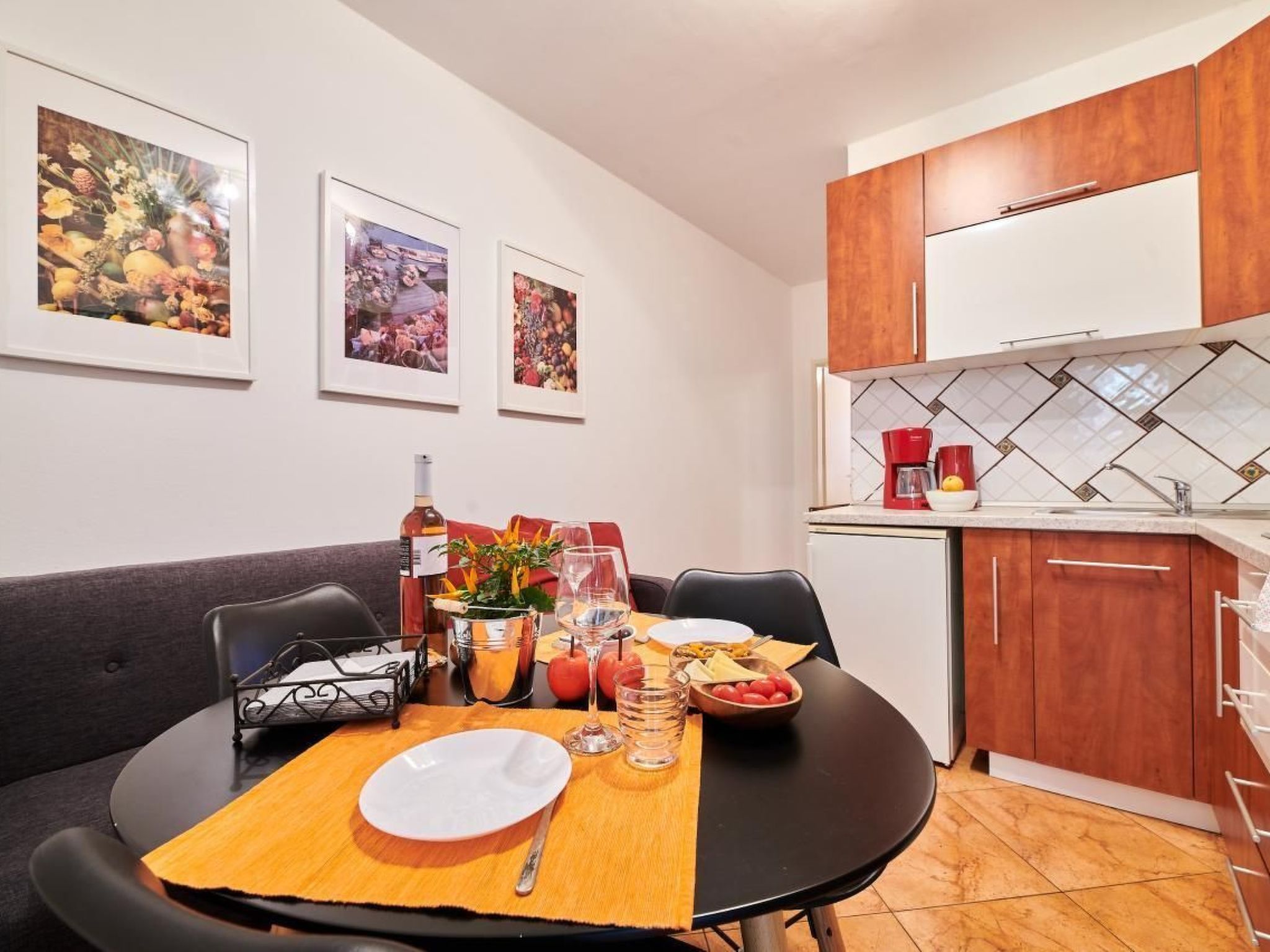 Wohnung Noa 4 Bašanija in der Nähe des Meeres, Terrasse, Grill, Parkplatz - Binnen