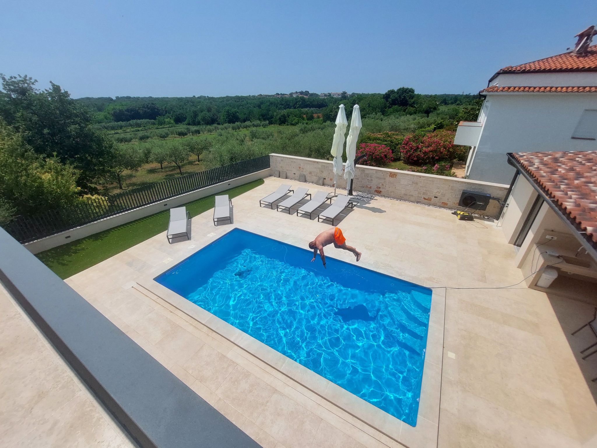 Villa Faro, in der Nähe von Stränden, beheizter Pool, Grillplatz -Istrien