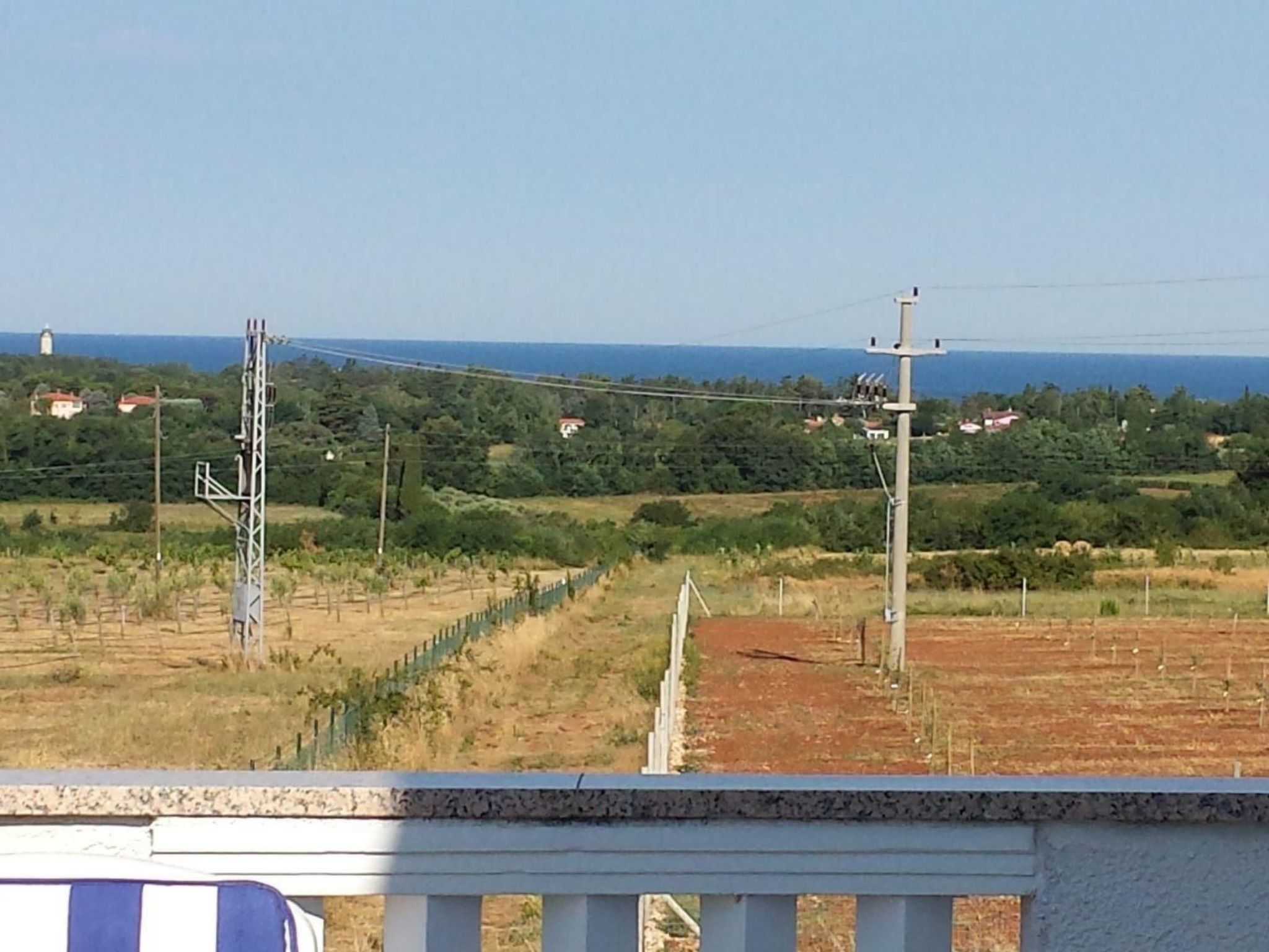 Mit beheiztem Pool und Meerblick-Inside