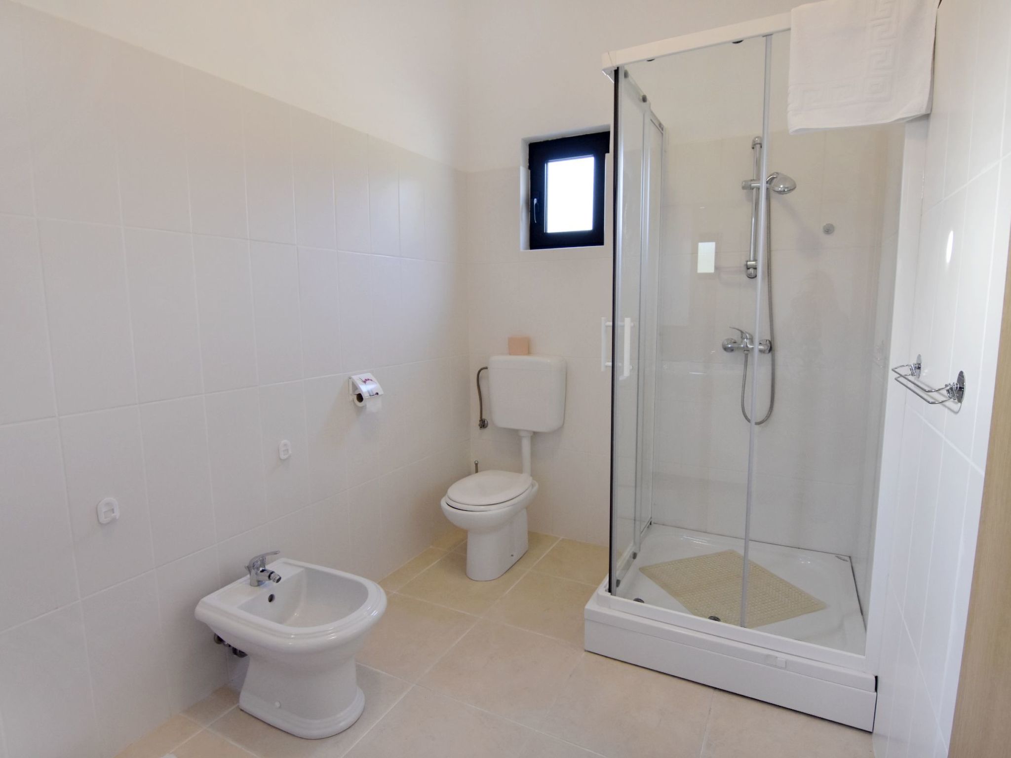 Zweizimmerwohnung mit großer Terrasse in Grupija bei Umag-Binnen