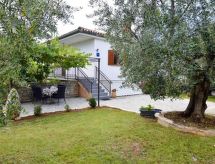 in Savudrija mit Privatem Garten und Panoramablick