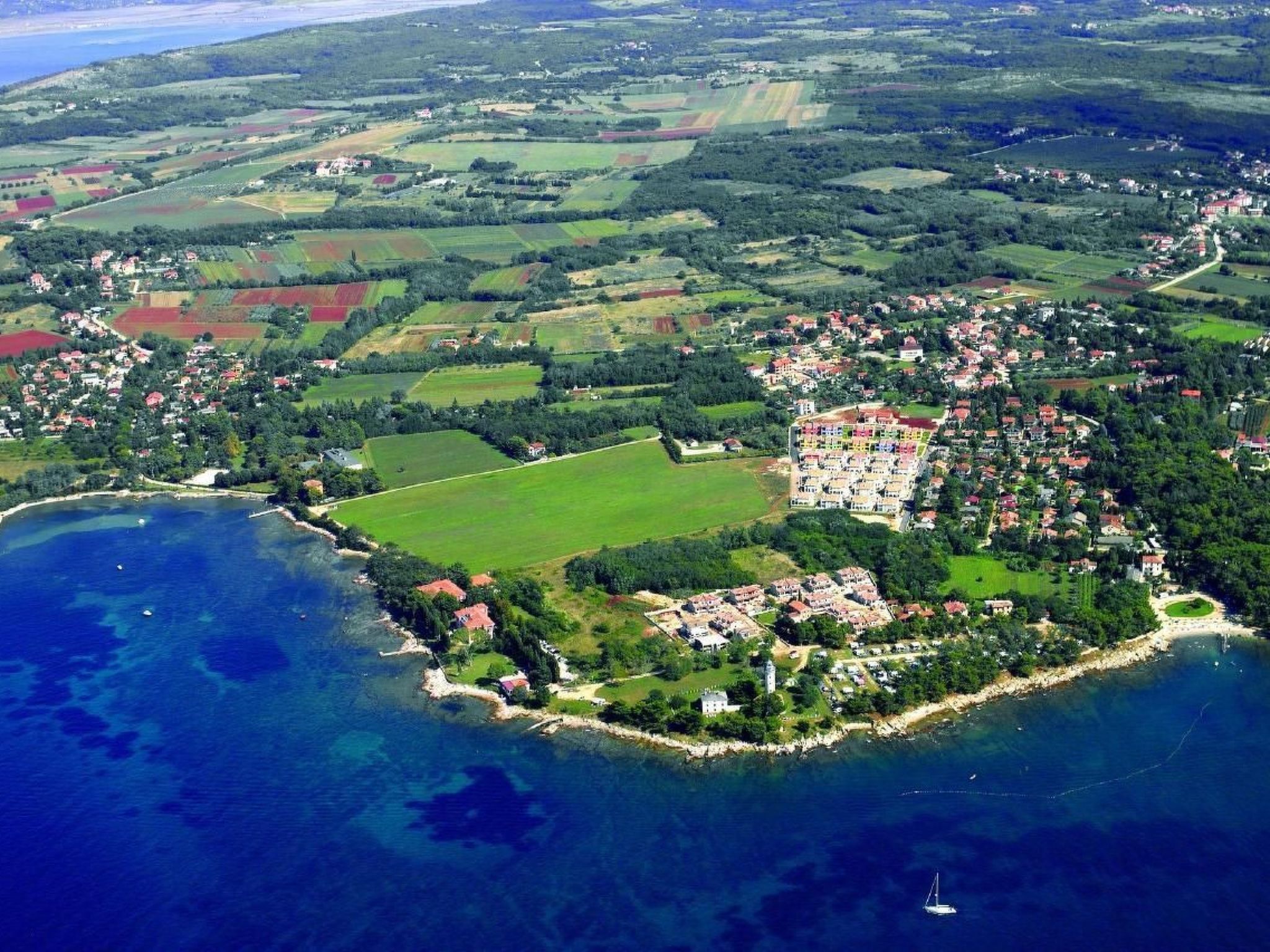 In Savudrija mit Privatem Garten und Panoramablick-Image-tags.info