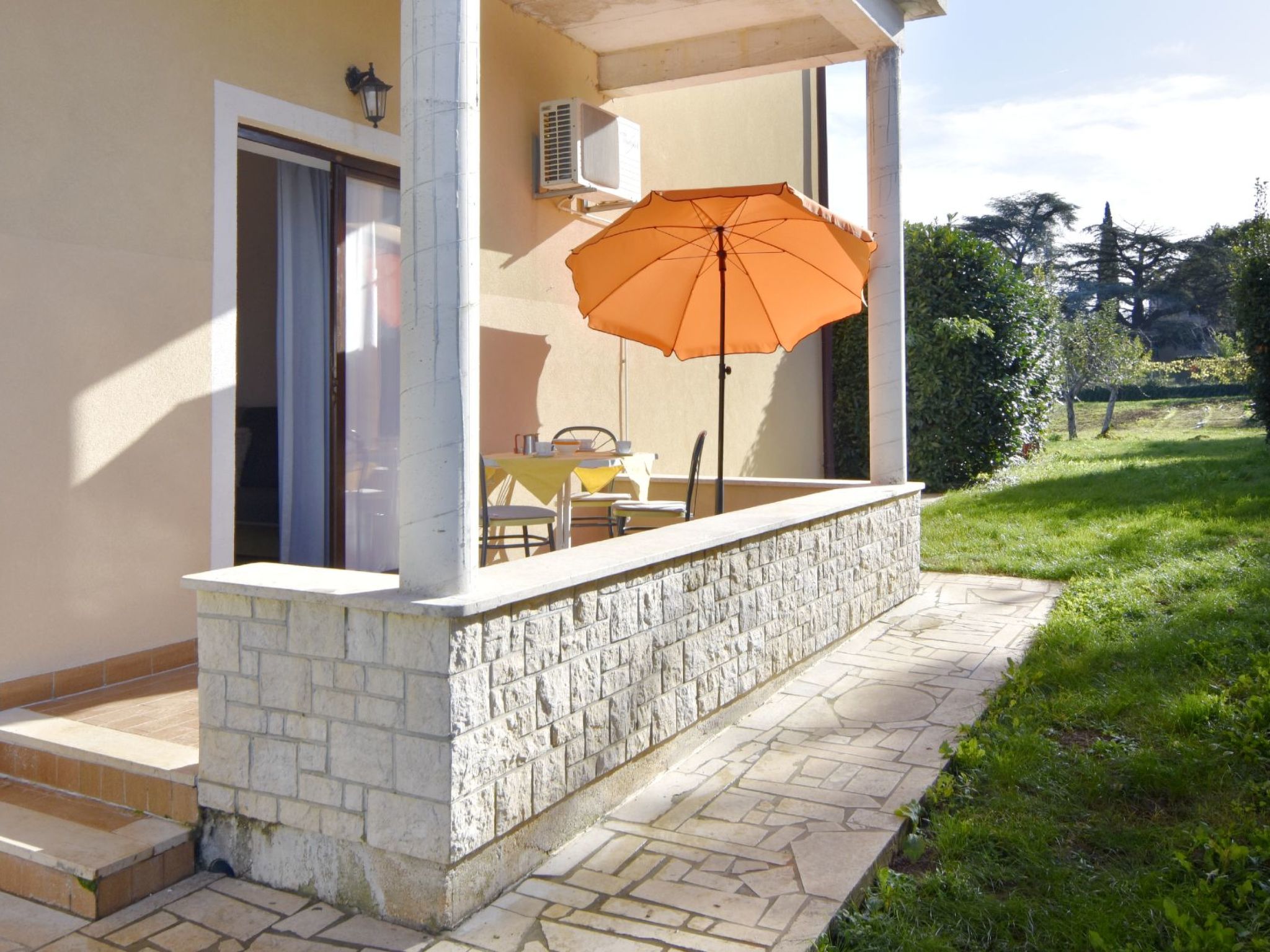 SILVA 3 prizemlje-Binnen