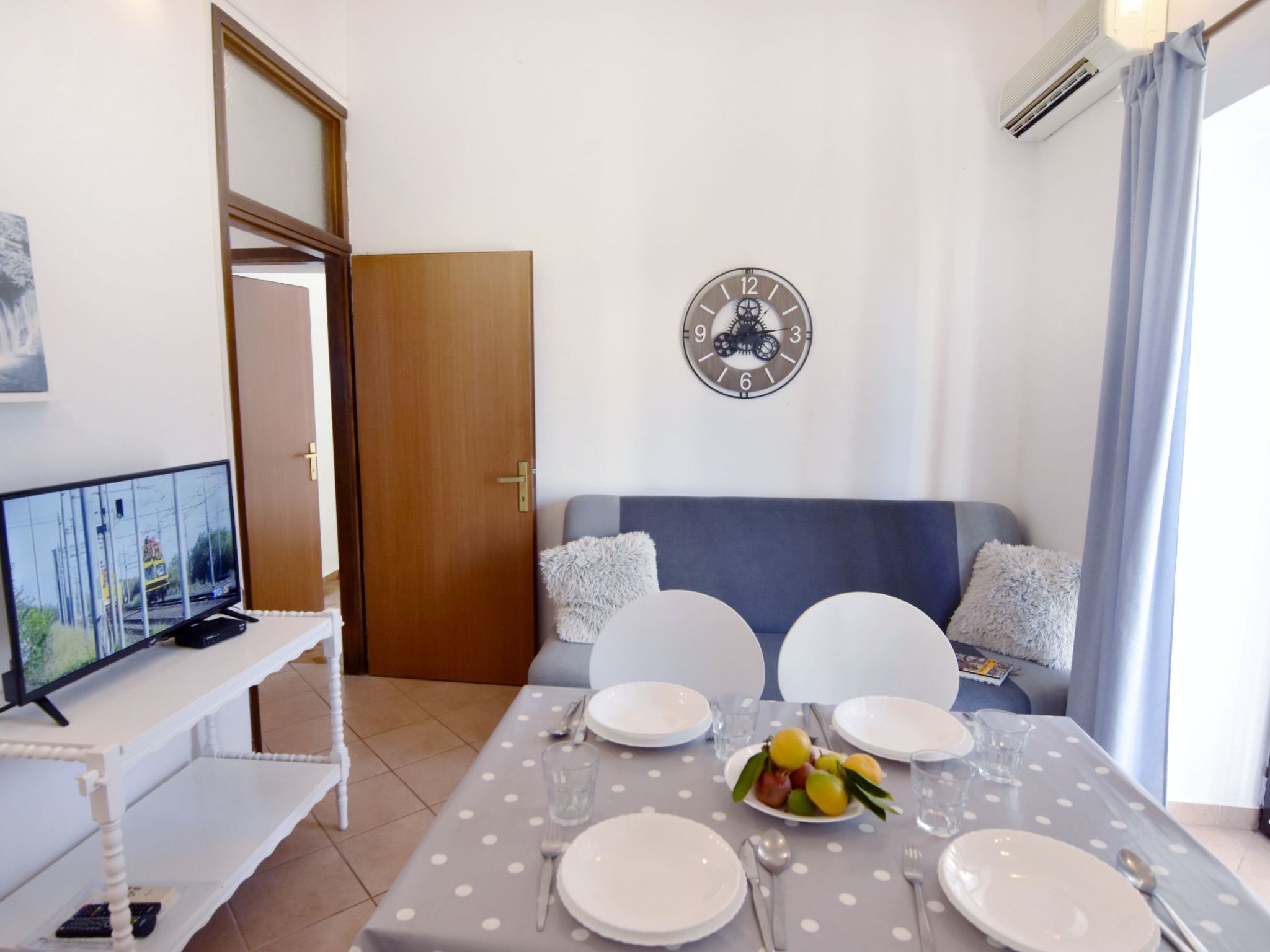 SILVA 3 prizemlje-Binnen