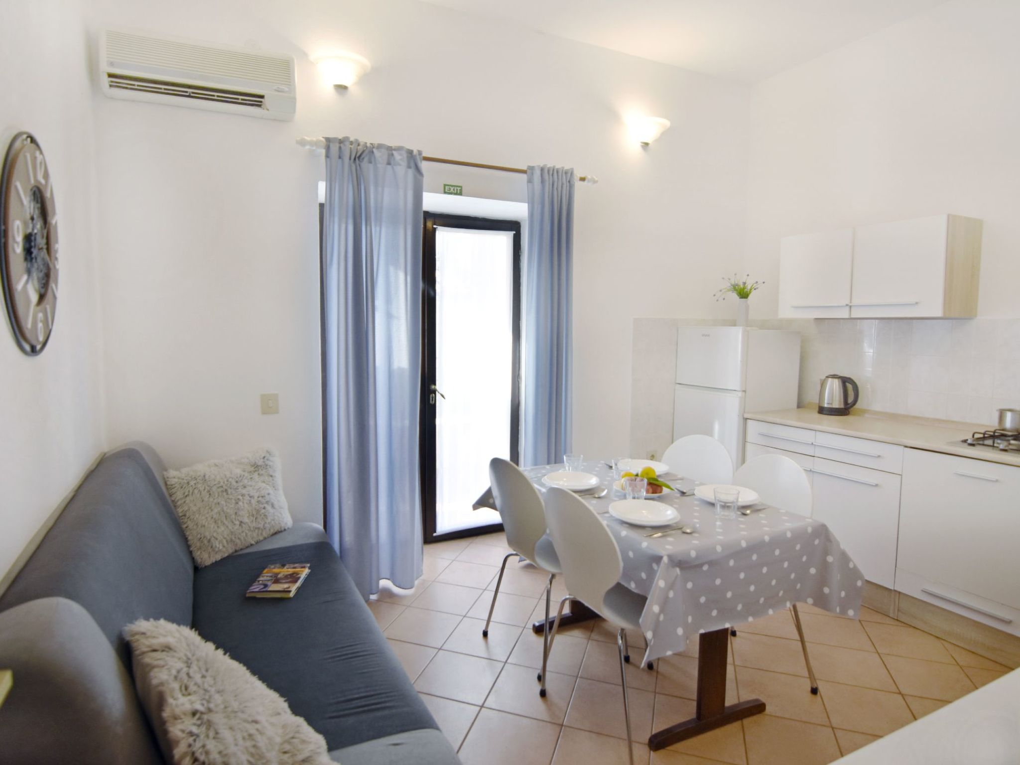 SILVA 3 prizemlje-Binnen