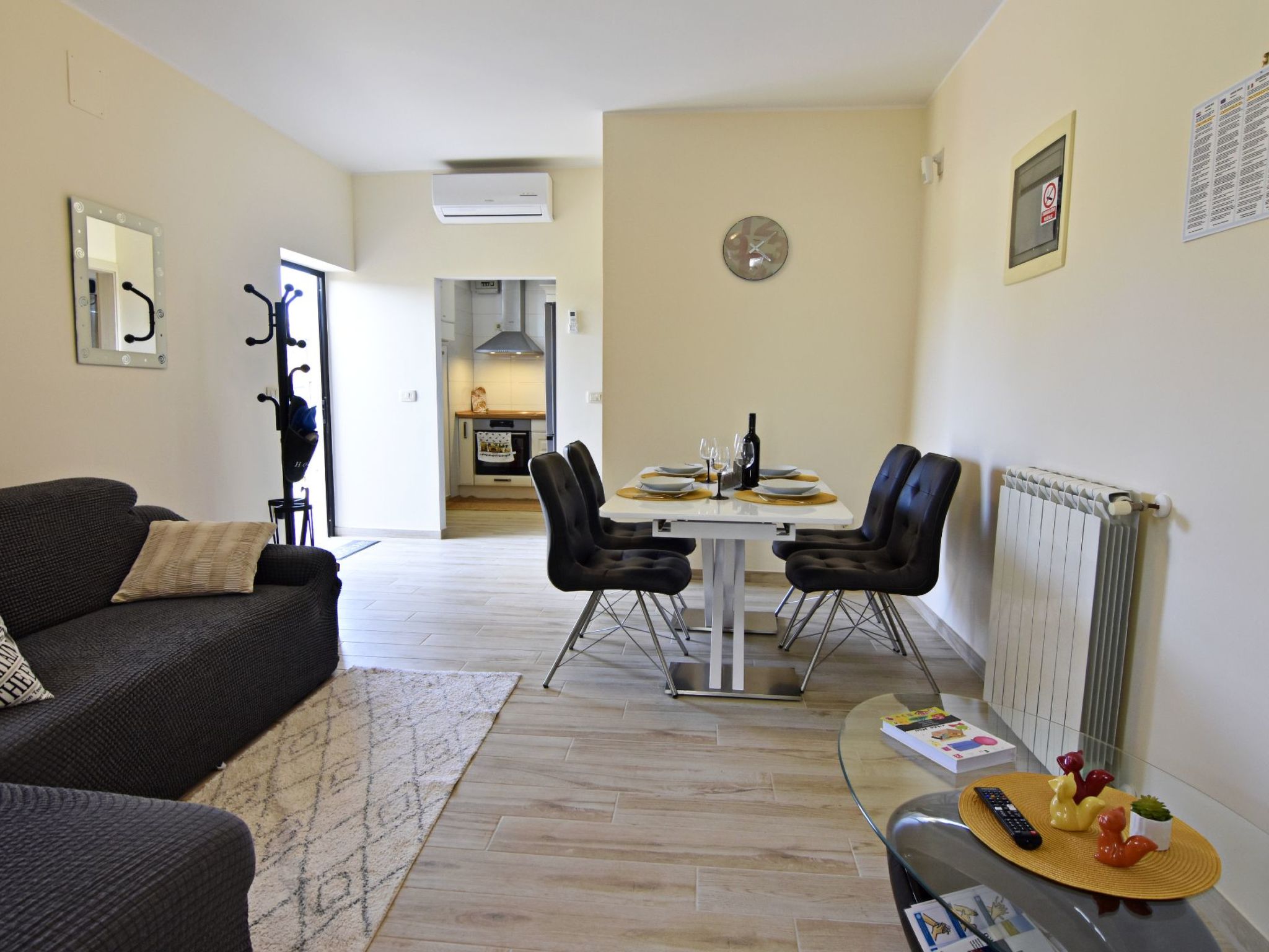 Enea 2-Image-tags.info