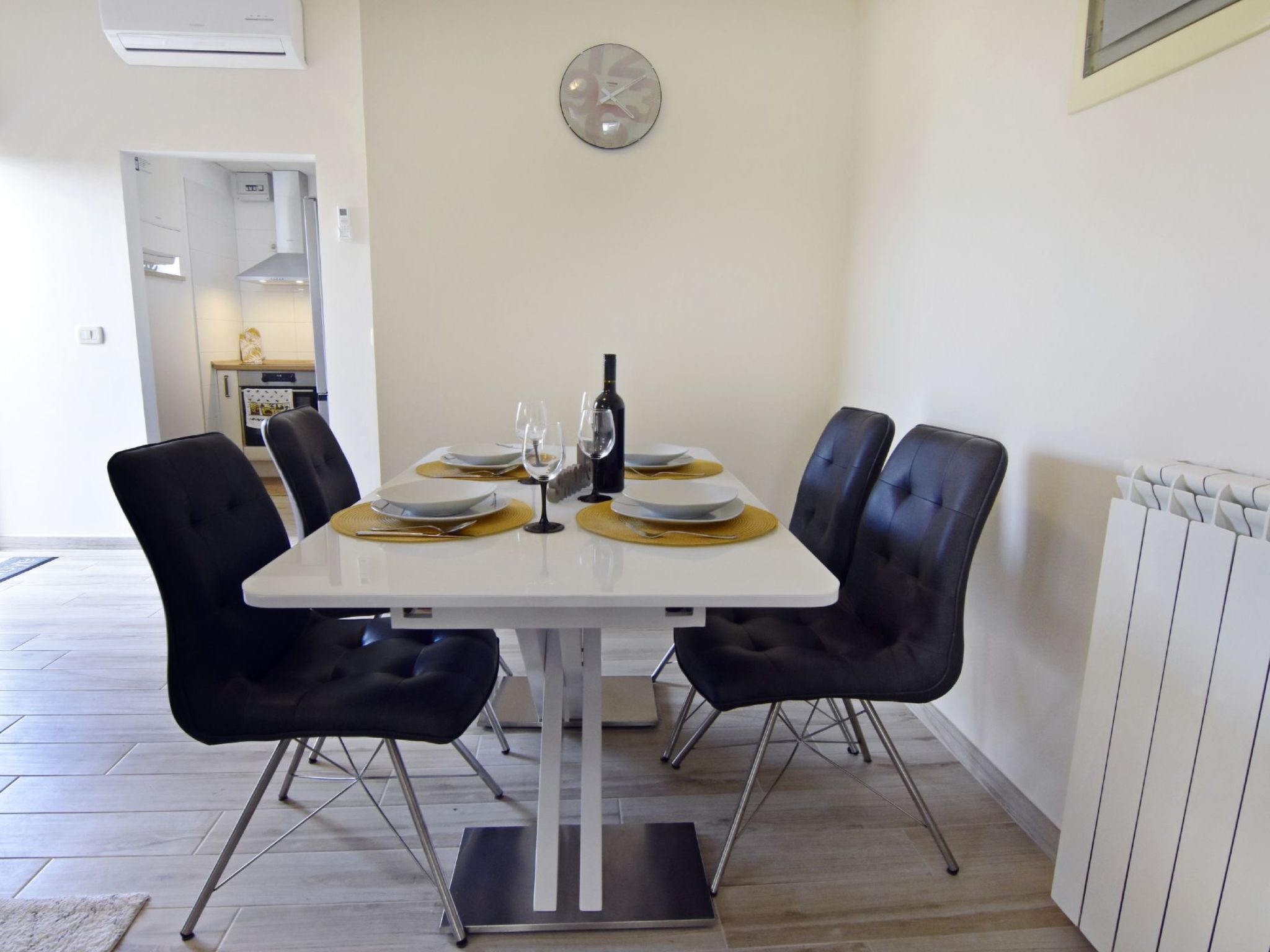 Enea 2-Image-tags.info