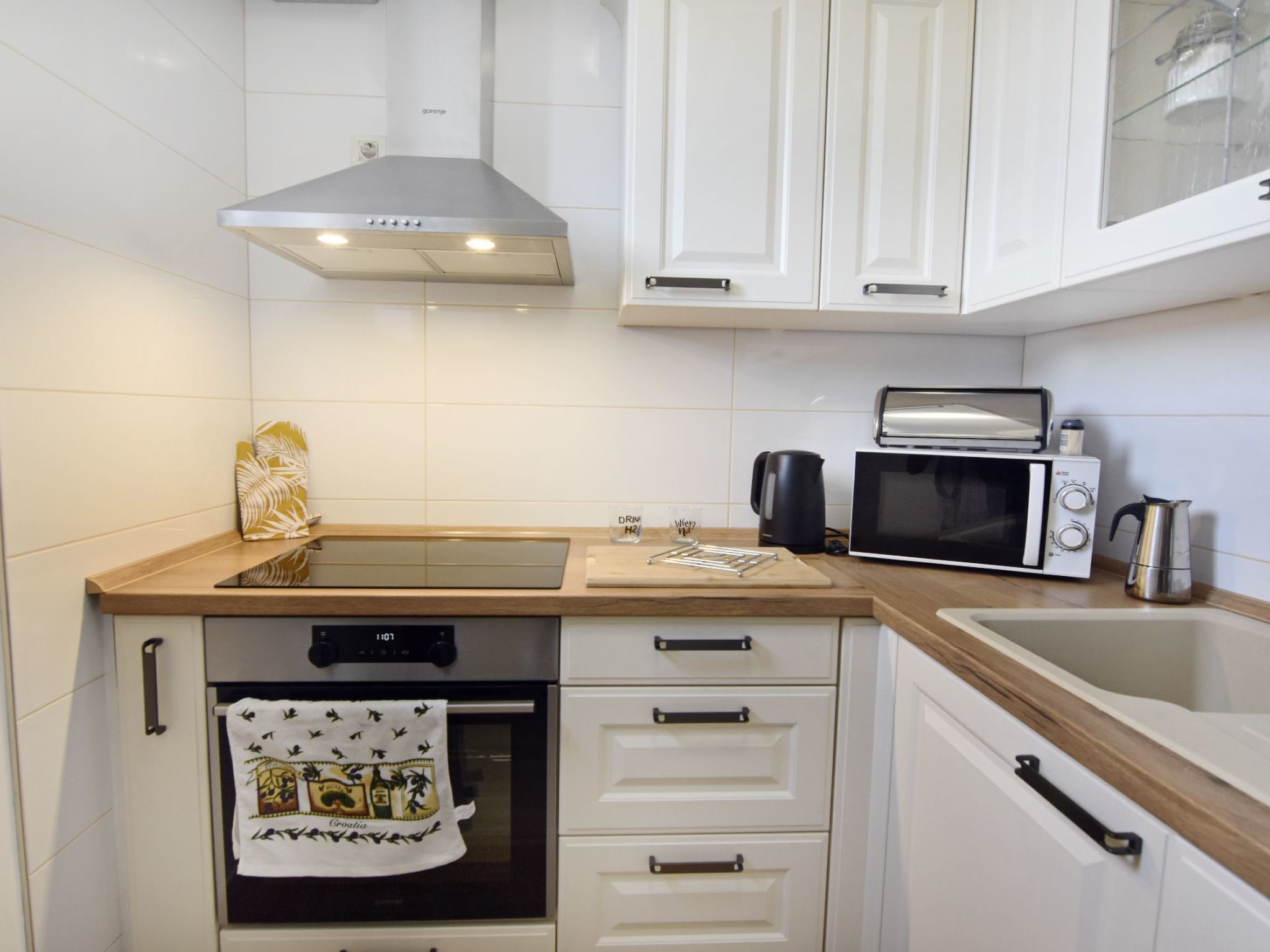 Enea 2-Image-tags.info